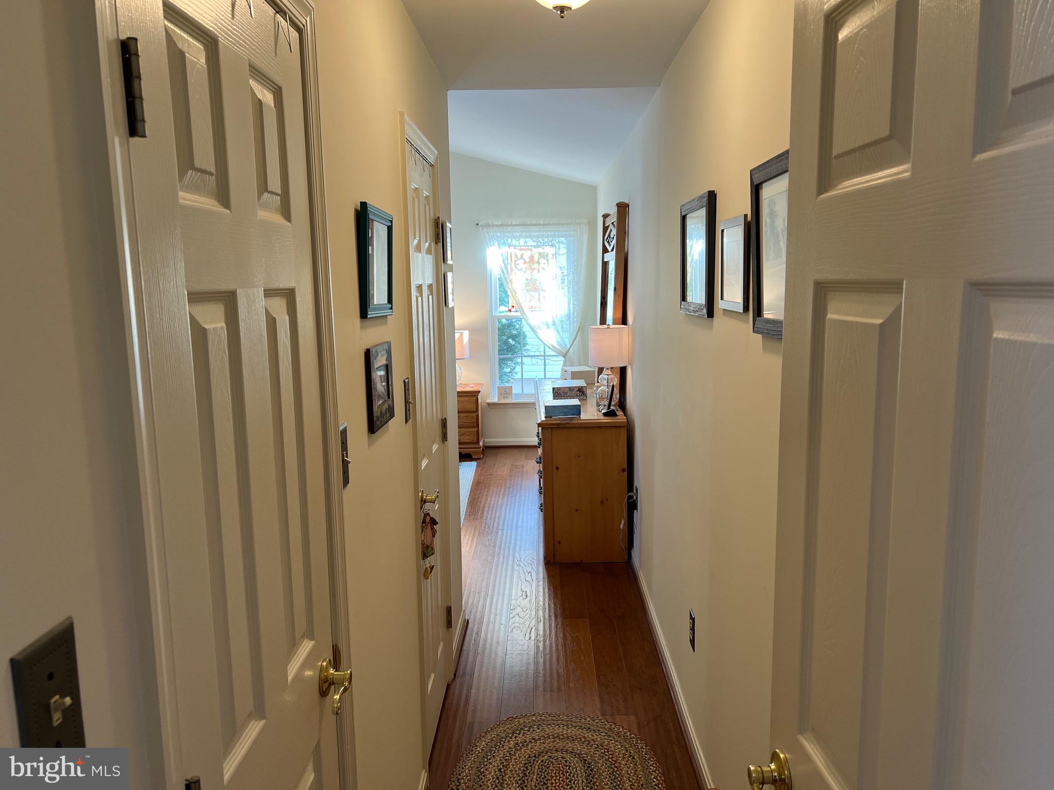 AMYCLAE EAST - Residential