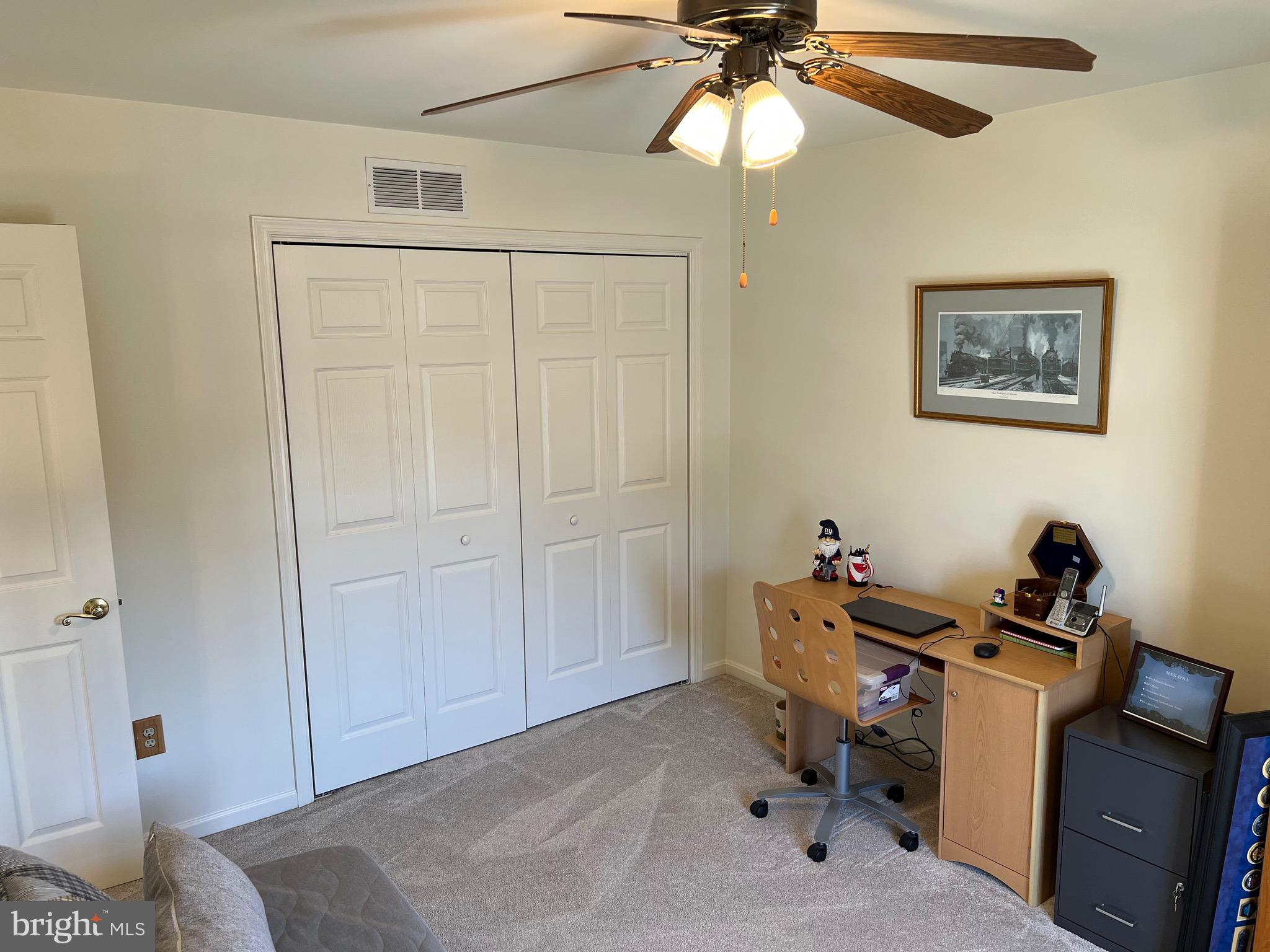 AMYCLAE EAST - Residential