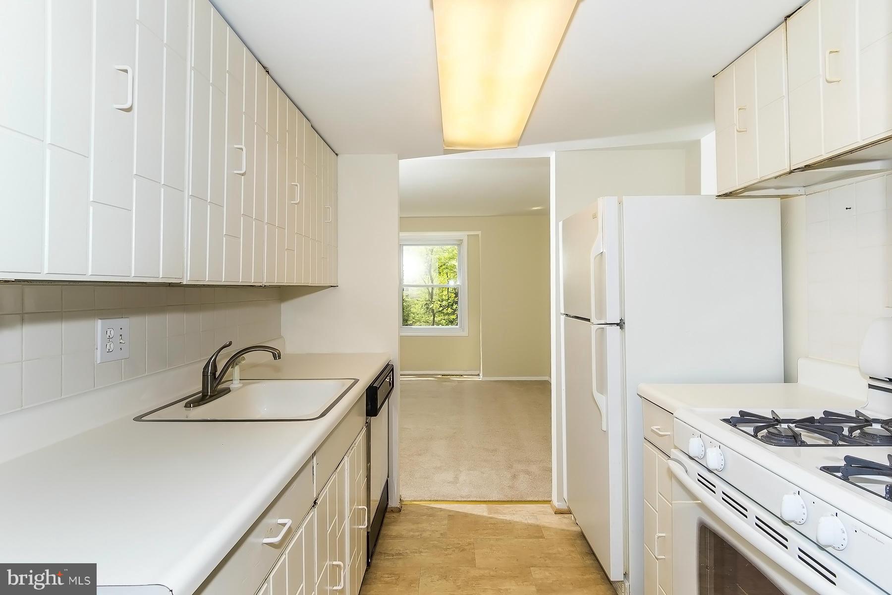 VILLAGE OF HARPERS CHOICE - Residential