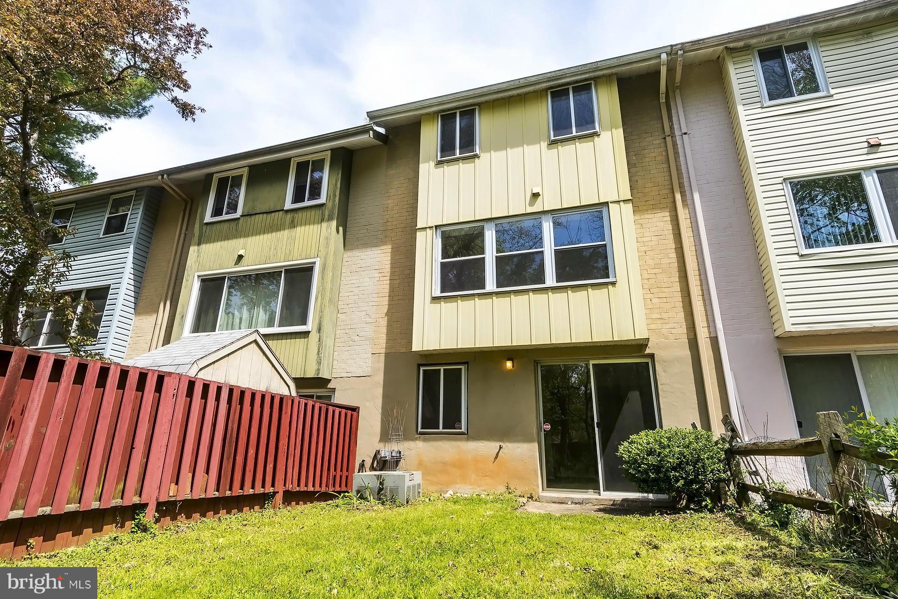 VILLAGE OF HARPERS CHOICE - Residential