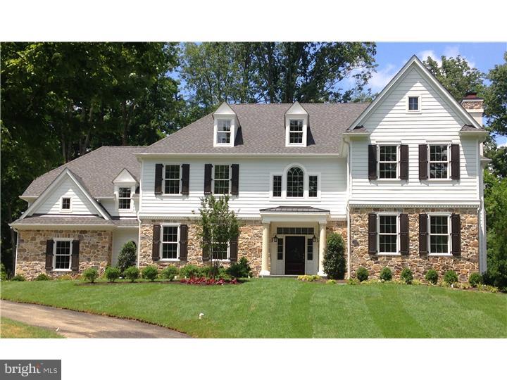 Bentley showcase home just completed and ready for IMMEDIATE occupancy! Come see what makes this new Bentley floor plan so special! Designed with entertaining and easy everyday living in mind, the spacious sunlit rooms include Living Room with Ingelnook, Mudroom with Cubbies, Master Bedroom with Spa Bath, Owner's Retreat, and SUPER SIZED Dual Closets. Call today for information and an appointment!