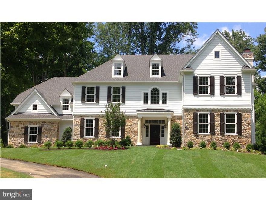 Bentley showcase home just completed and ready for IMMEDIATE occupancy!  Come see what makes this new Bentley floor plan so special!  Designed with entertaining and easy everyday living in mind, the spacious sunlit rooms include Living Room with Ingelnook, Mudroom with Cubbies, Master Bedroom with Spa Bath, Owner's Retreat, and SUPER SIZED Dual Closets.  Call today for information and an appointment!