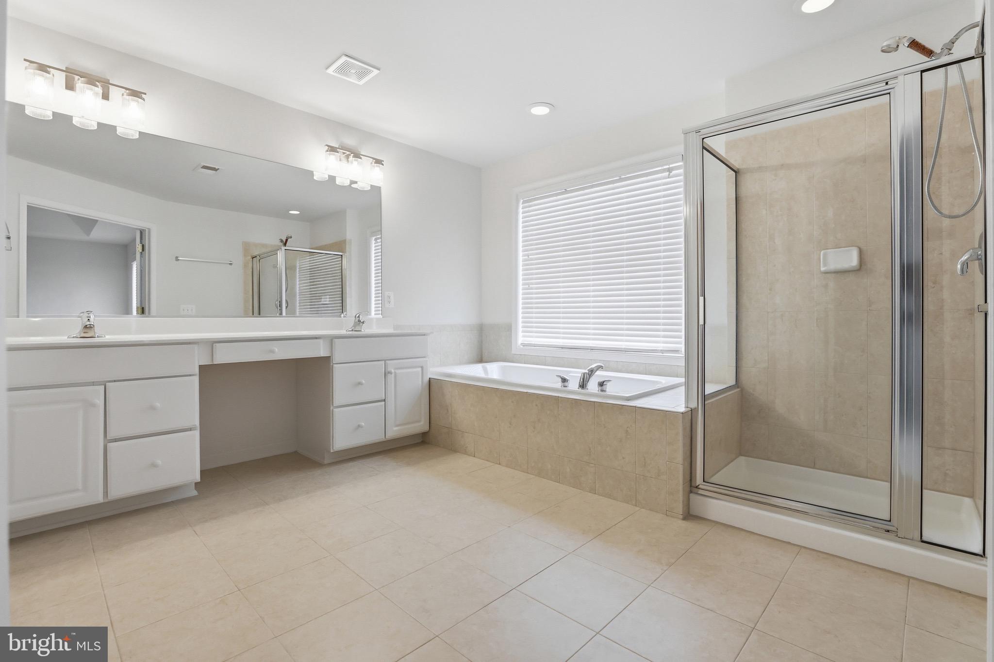 FAIRCREST - Residential