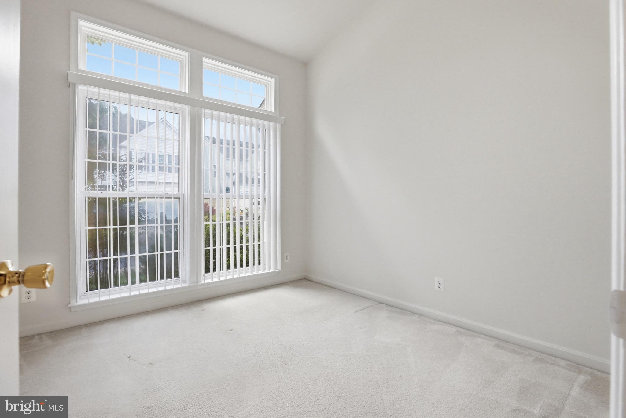 FAIRCREST - Residential