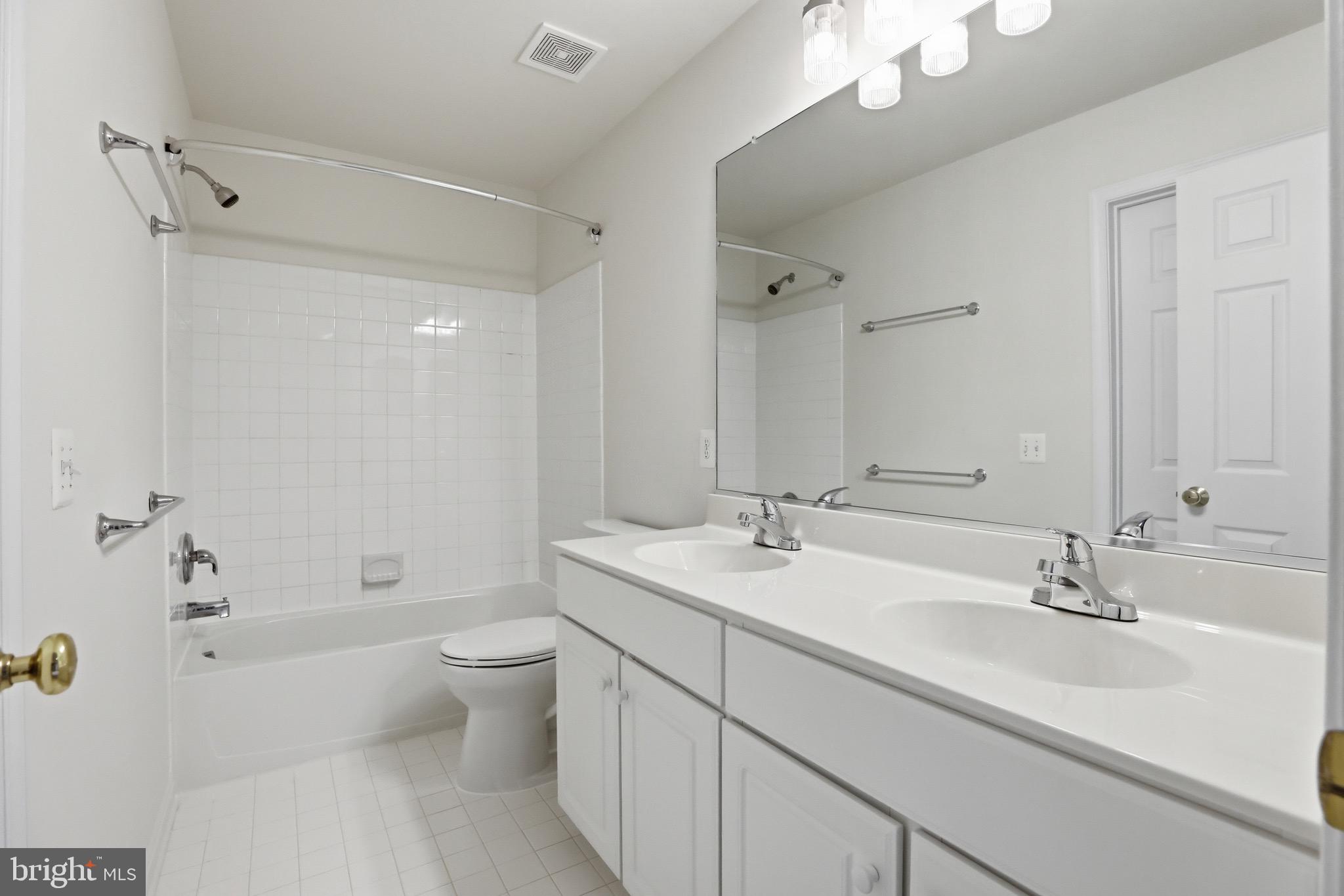 FAIRCREST - Residential