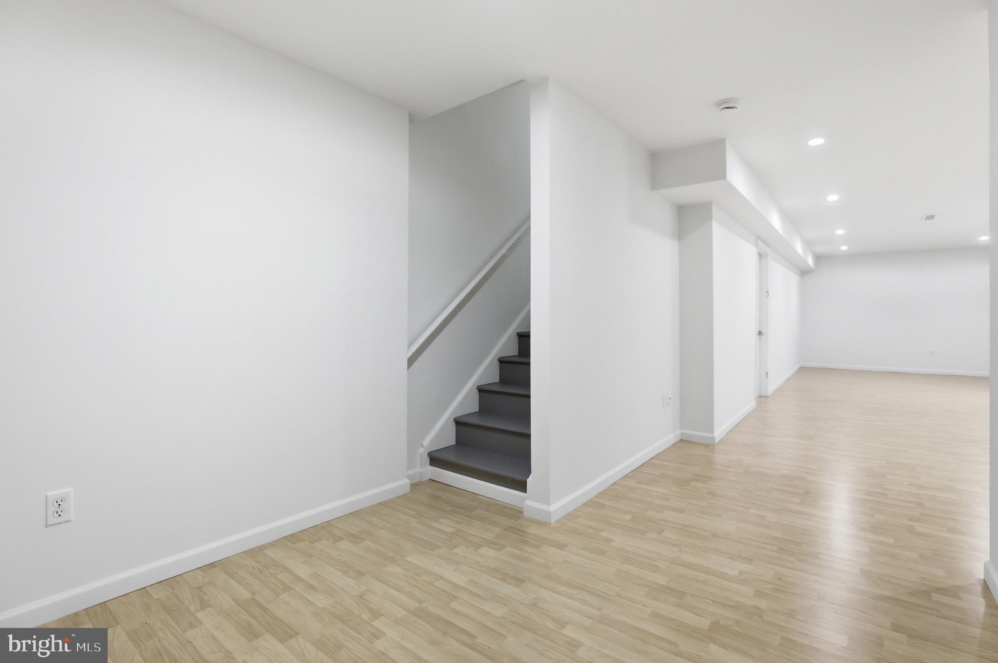 FAIRCREST - Residential