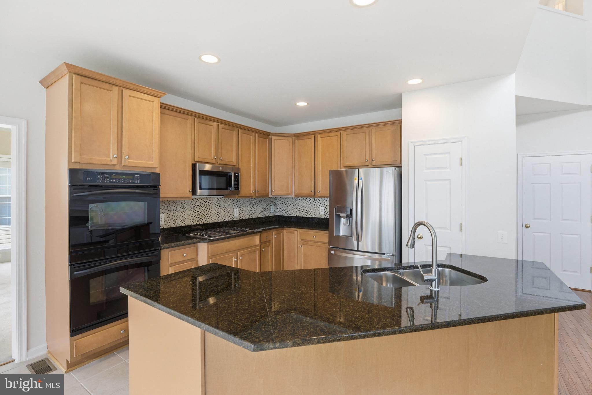 FAIRCREST - Residential