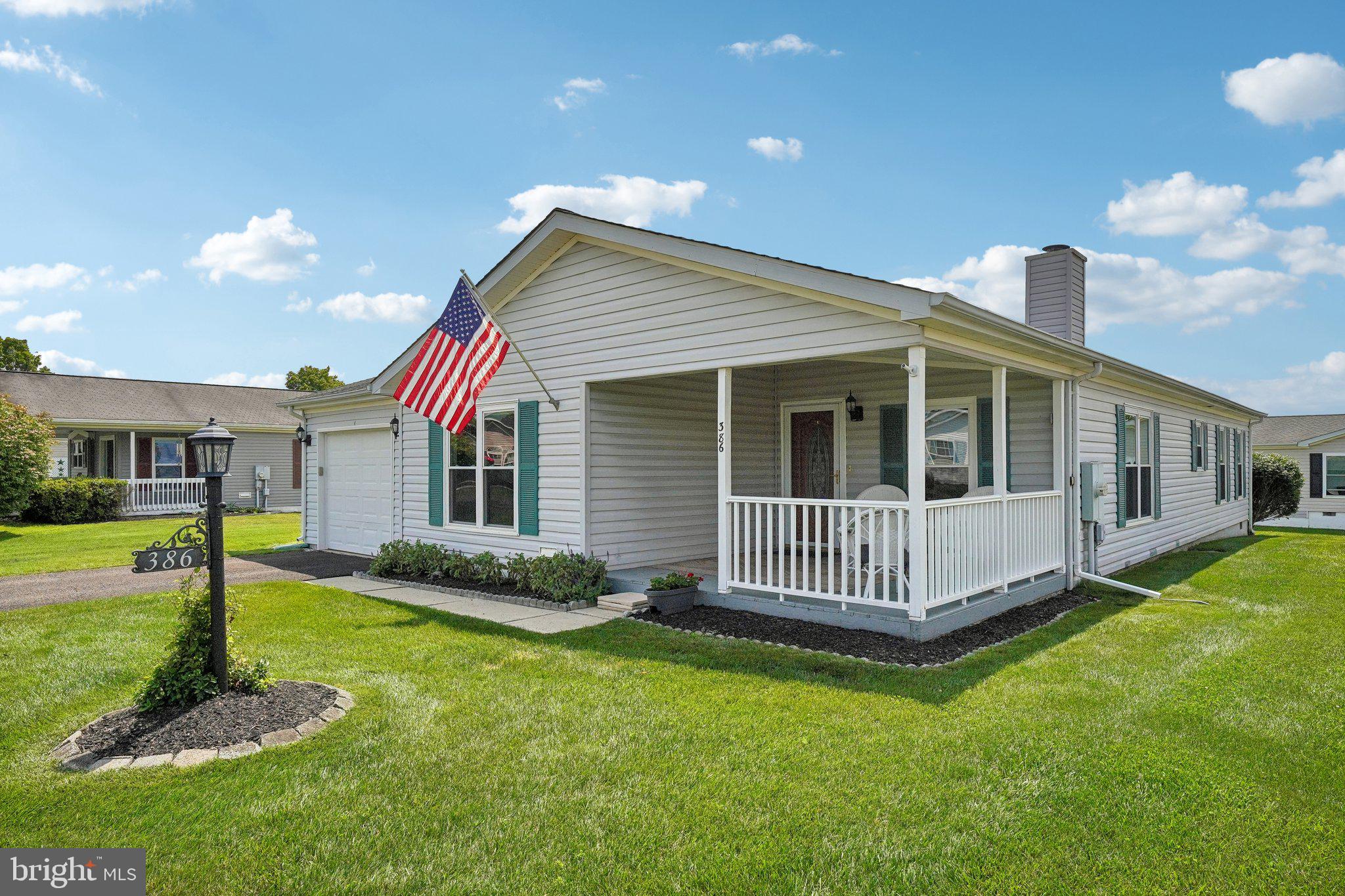 386 THRUSH COURT W