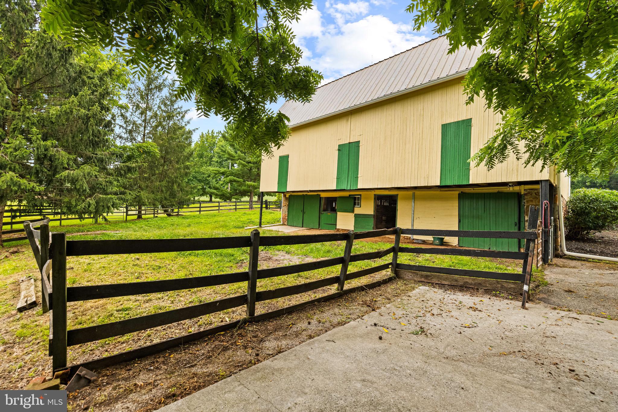 SEVEN VALLEYS - Farm