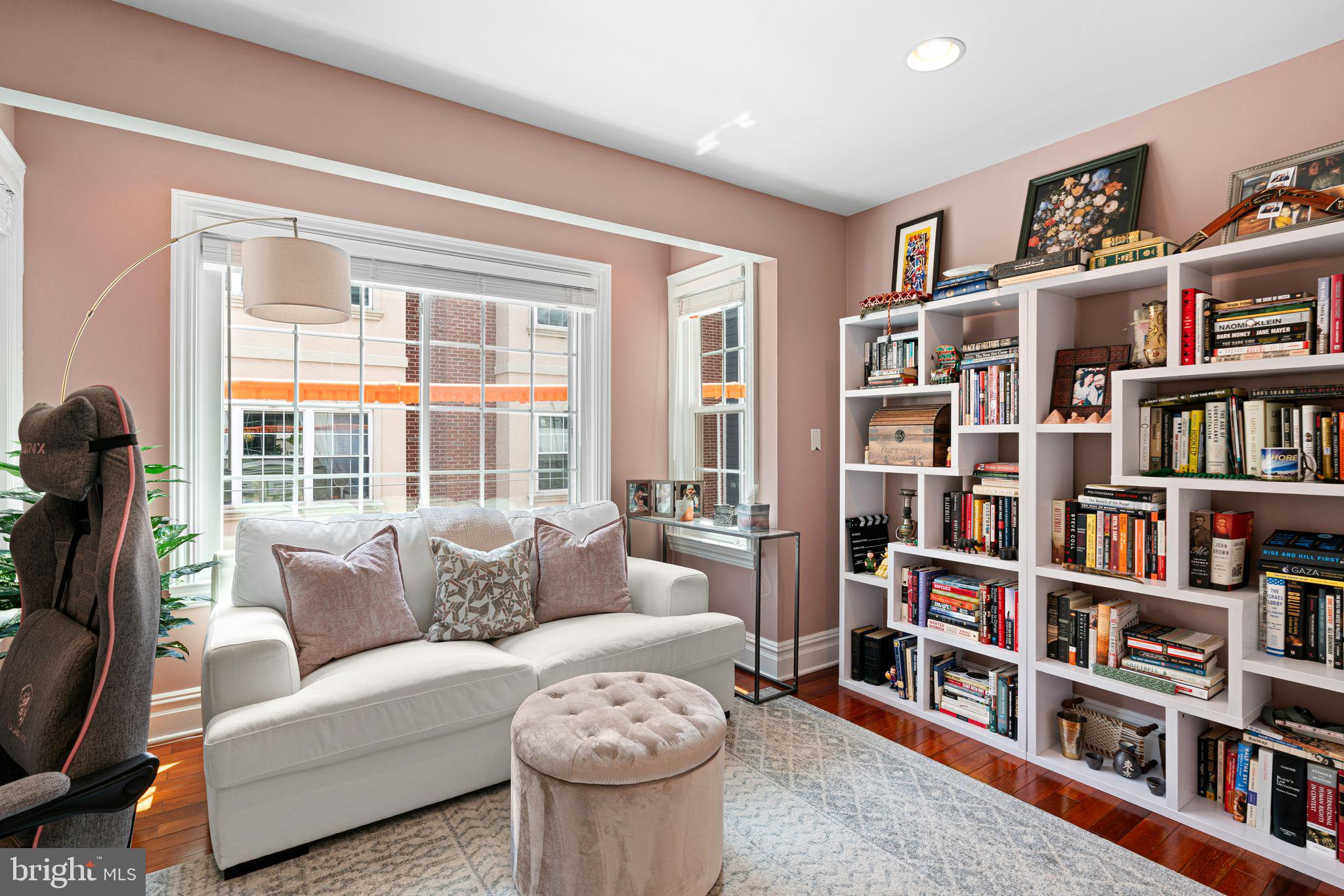 GRADUATE HOSPITAL - Residential