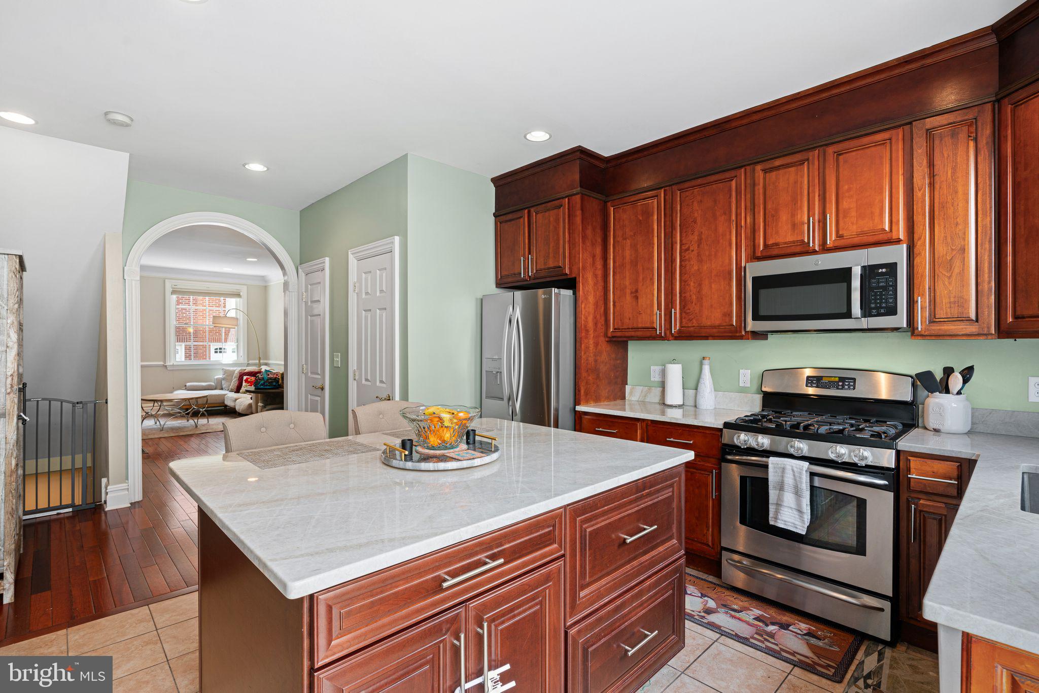 GRADUATE HOSPITAL - Residential