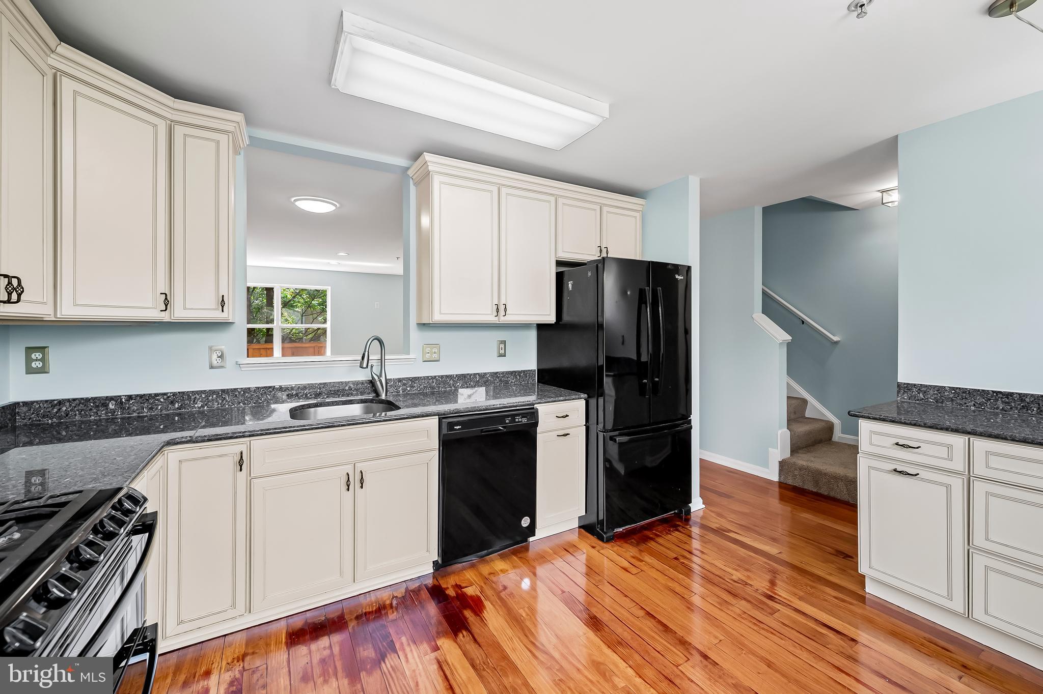 VILLAGES AT HOMELAND - Residential