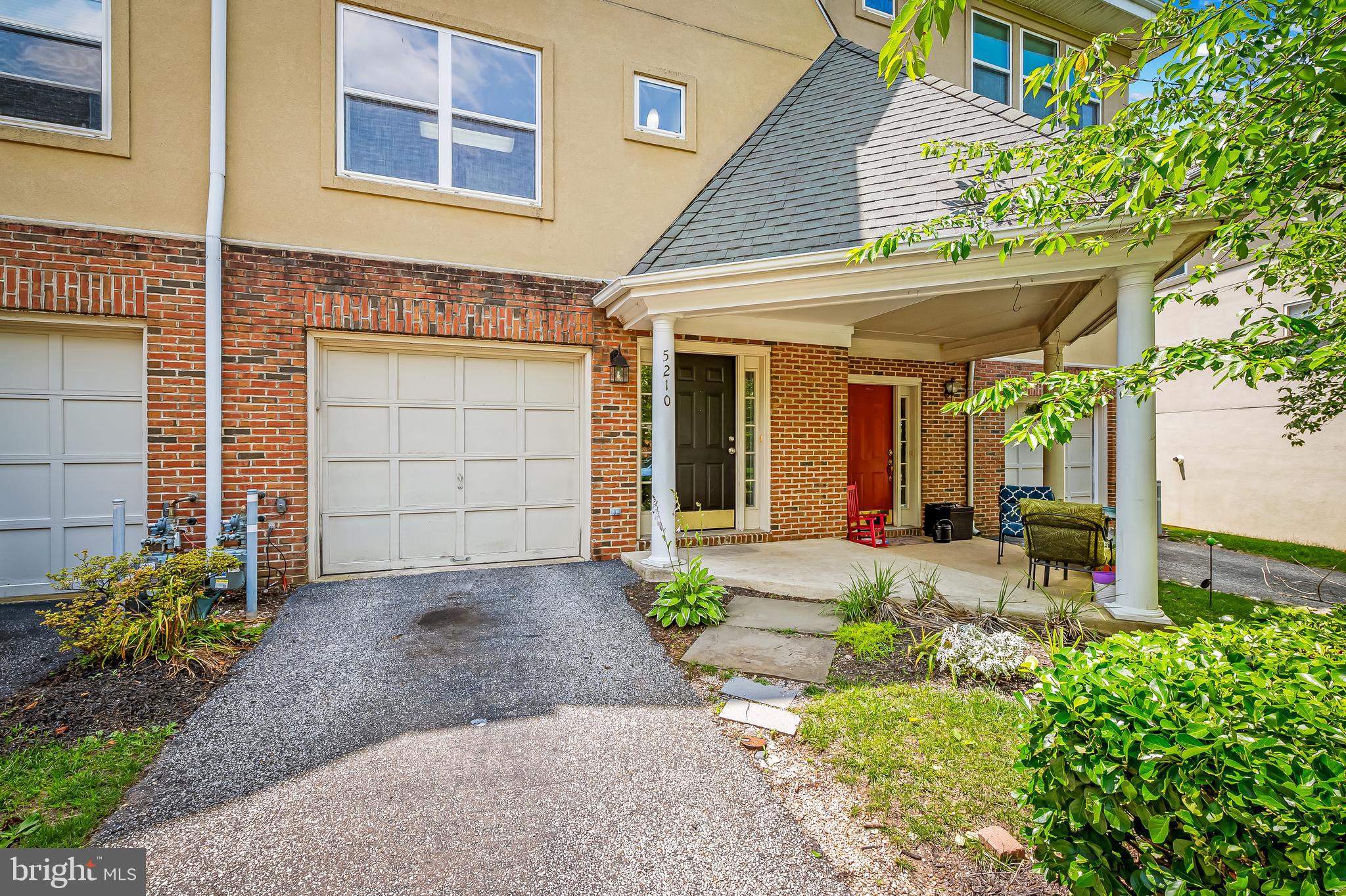 VILLAGES AT HOMELAND - Residential