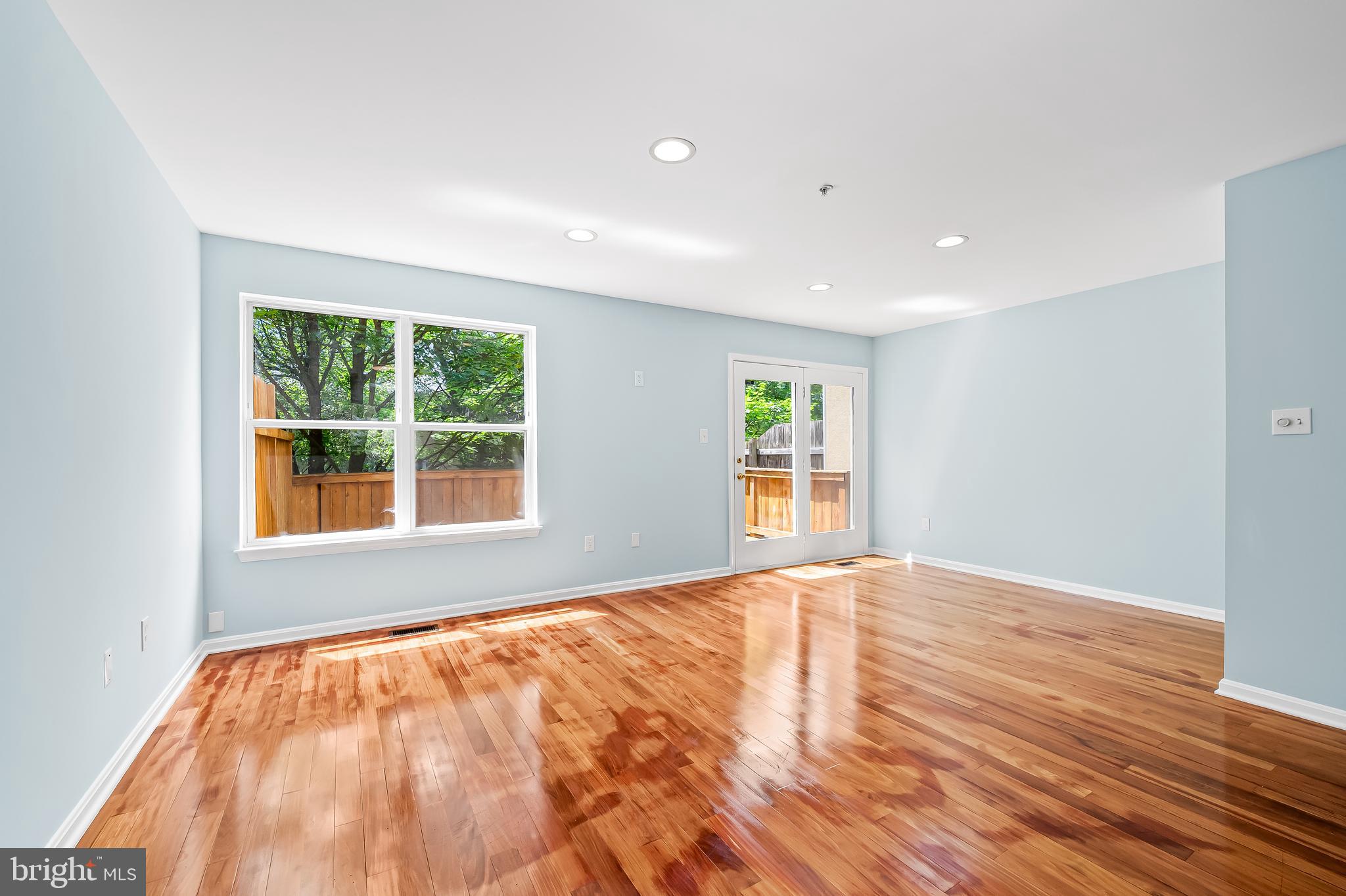5210 TABARD COURT