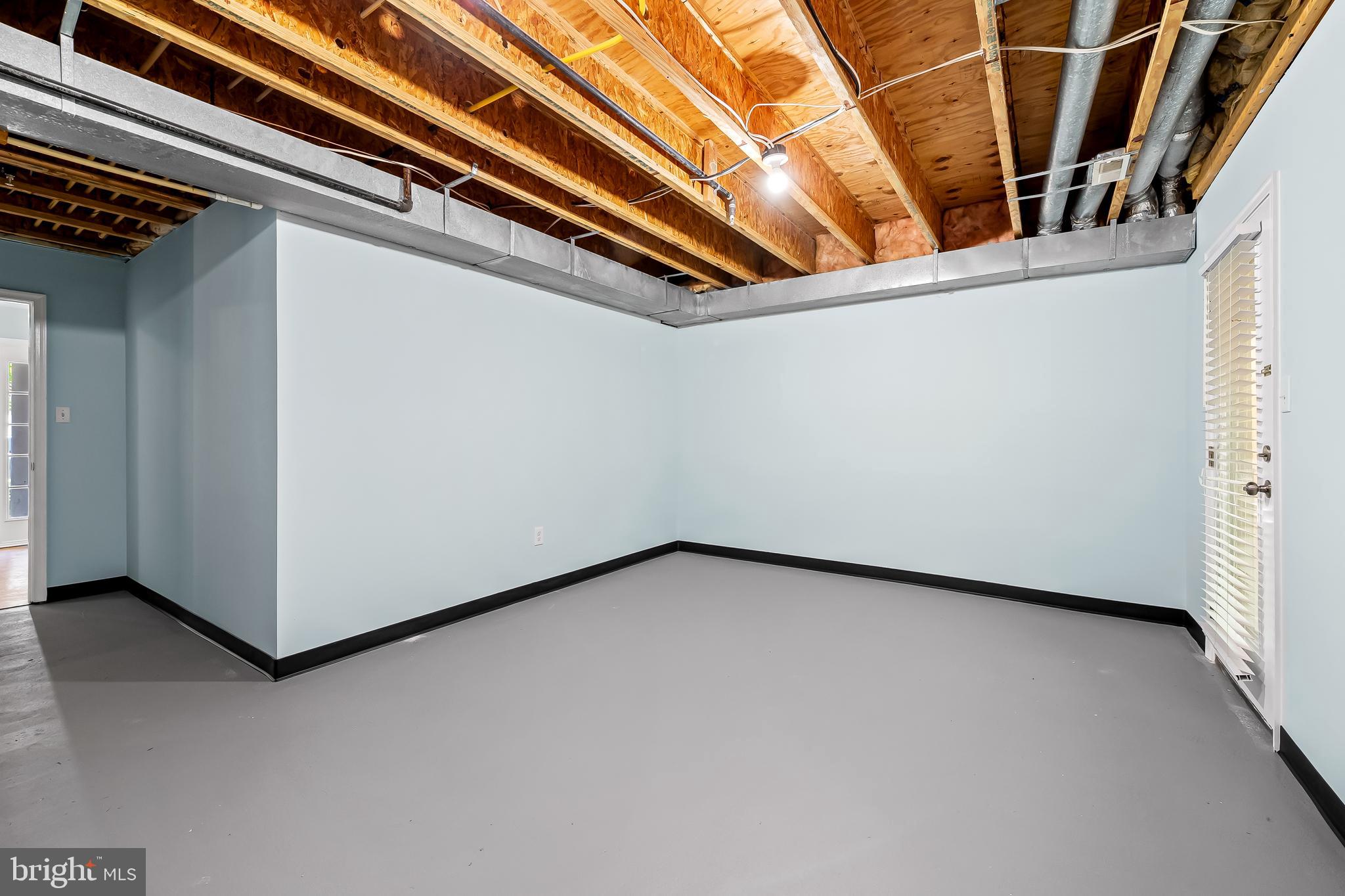 VILLAGES AT HOMELAND - Residential