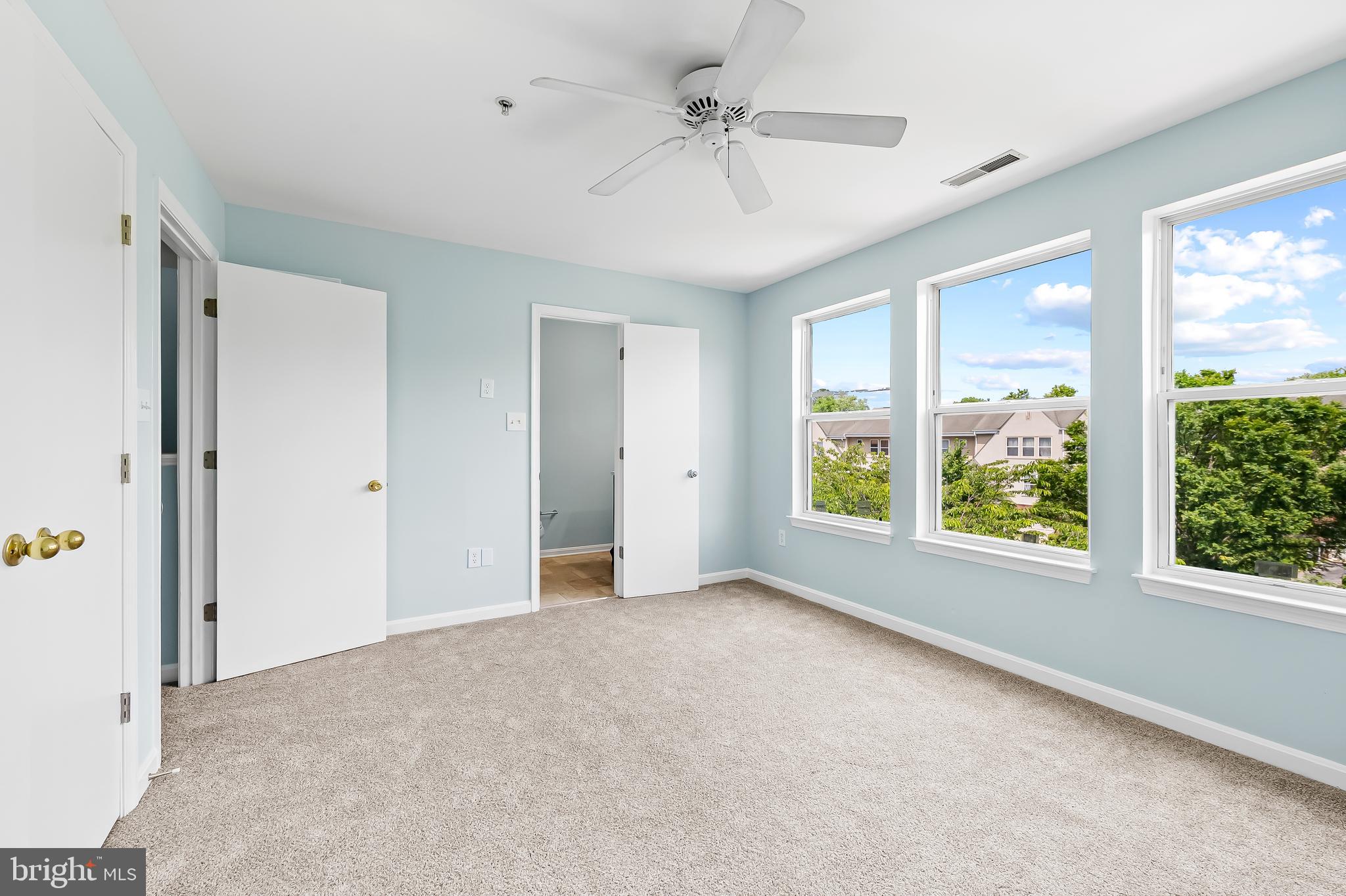 VILLAGES AT HOMELAND - Residential