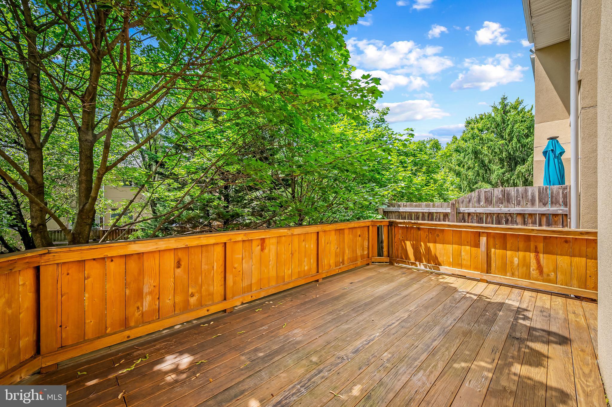 VILLAGES AT HOMELAND - Residential