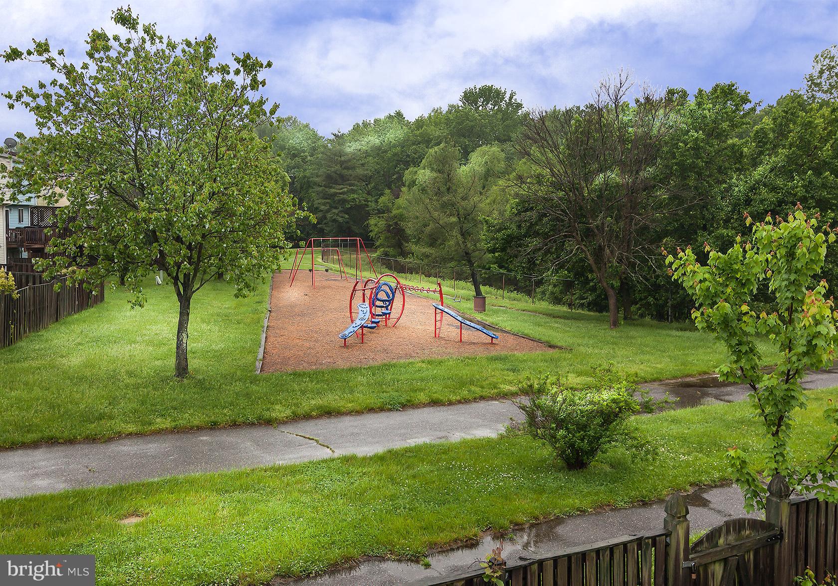 FORESTVILLE PARK - Residential