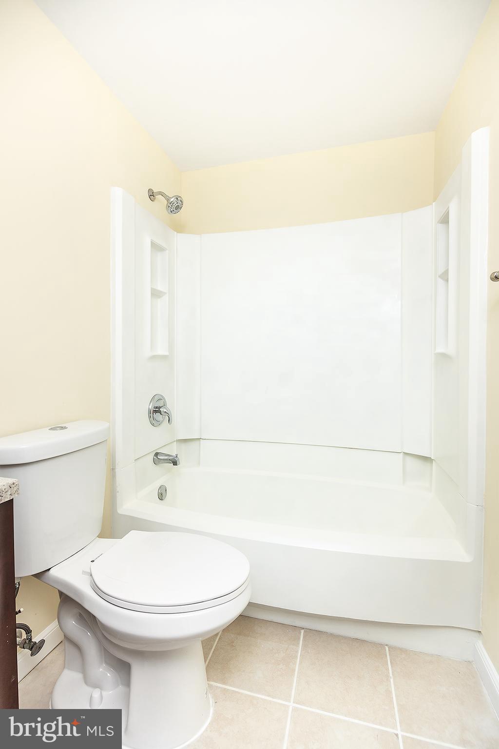 FORESTVILLE PARK - Residential