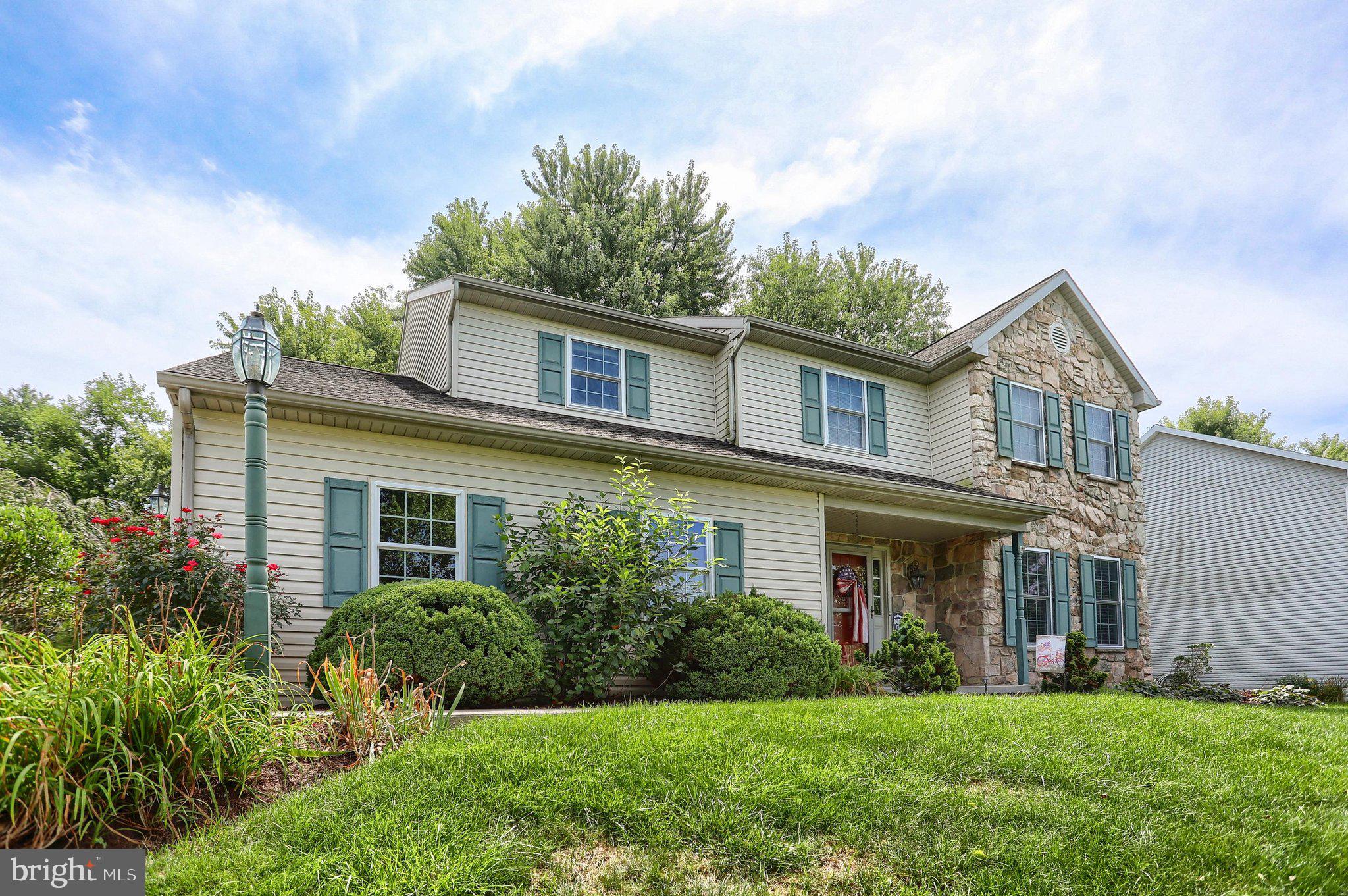 247 HILLCREST LANE