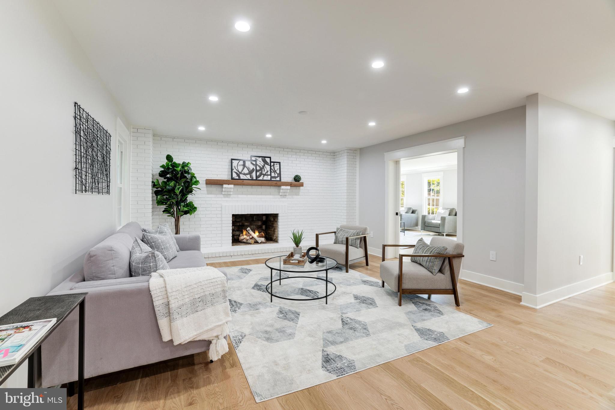 NORTH HILL - Residential