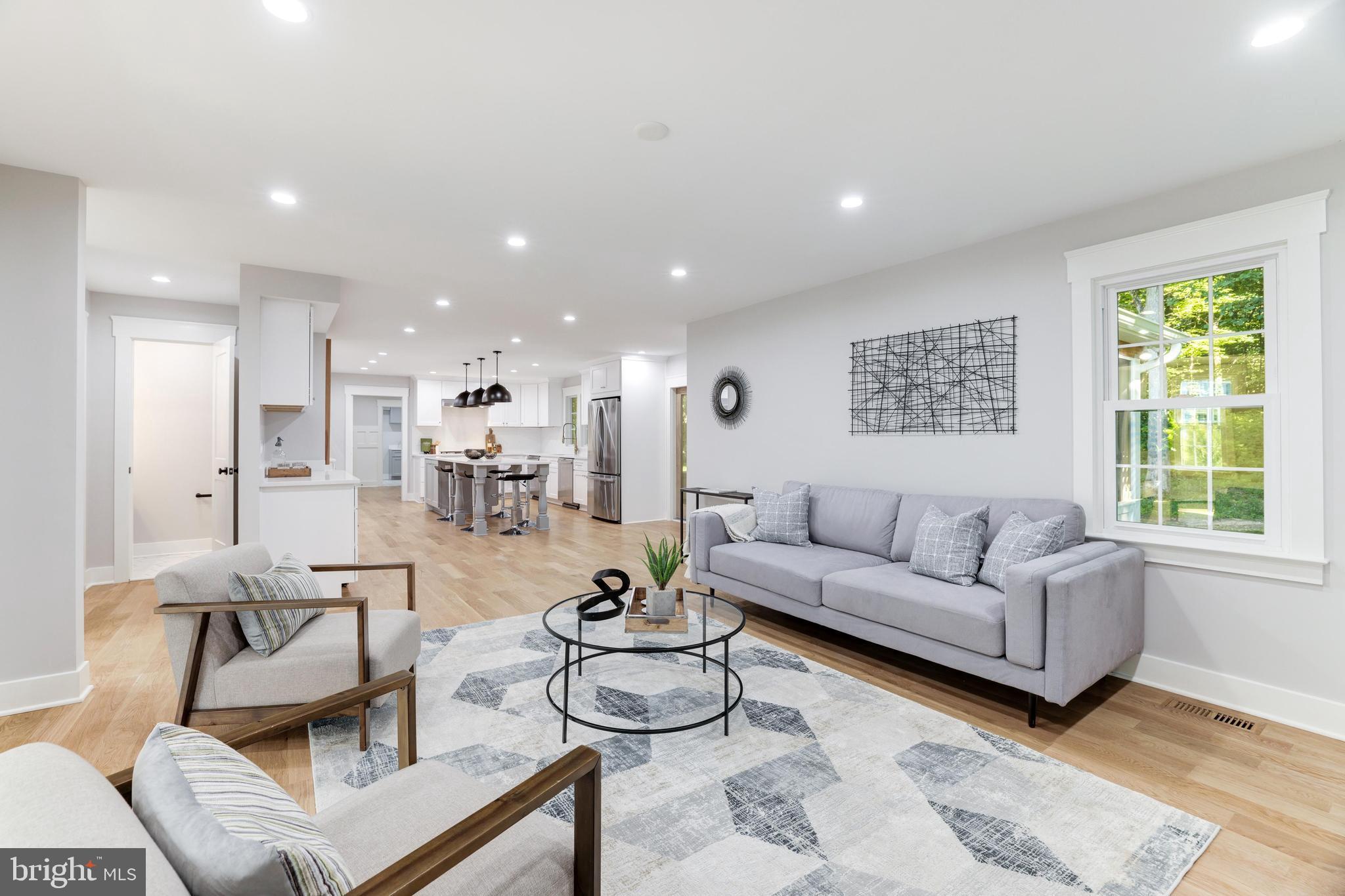 NORTH HILL - Residential