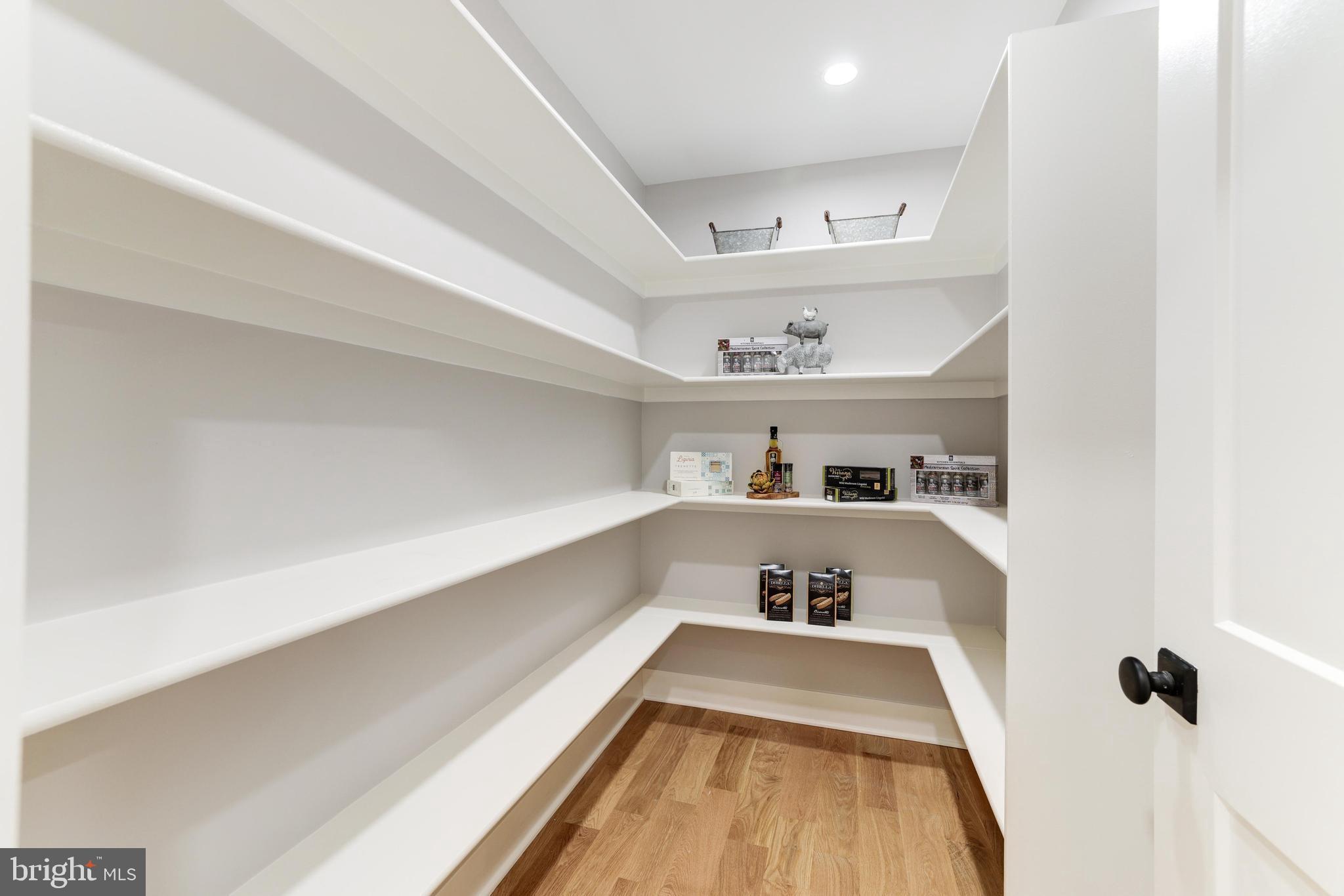 NORTH HILL - Residential