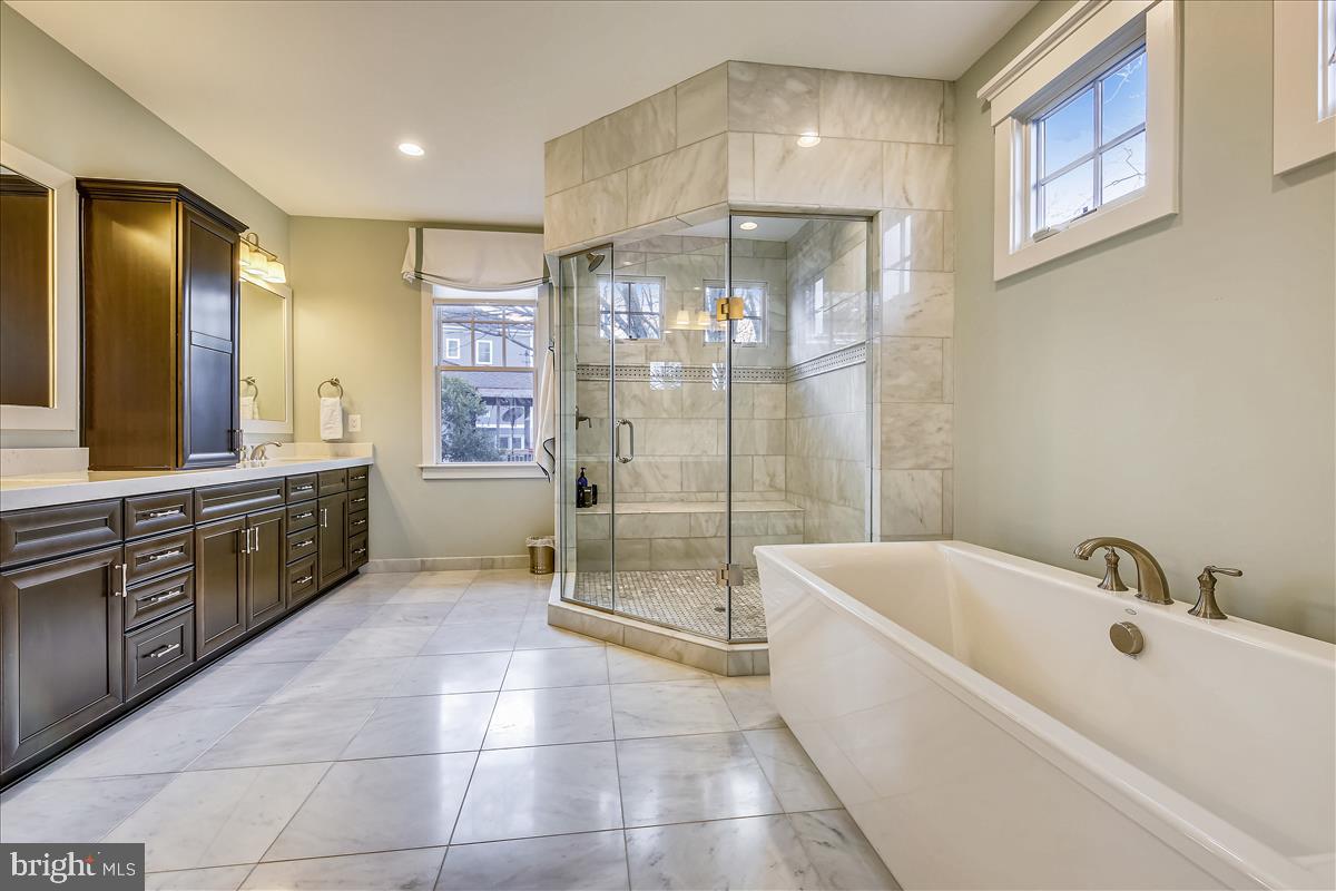 COHASSET - Residential