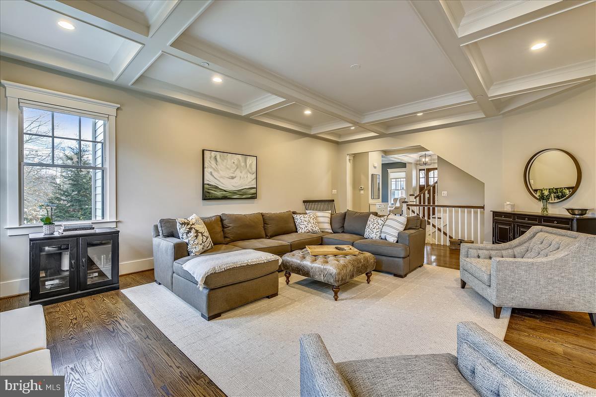 COHASSET - Residential
