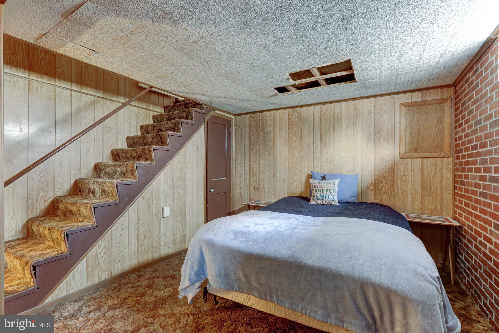 SHARONDALE - Residential