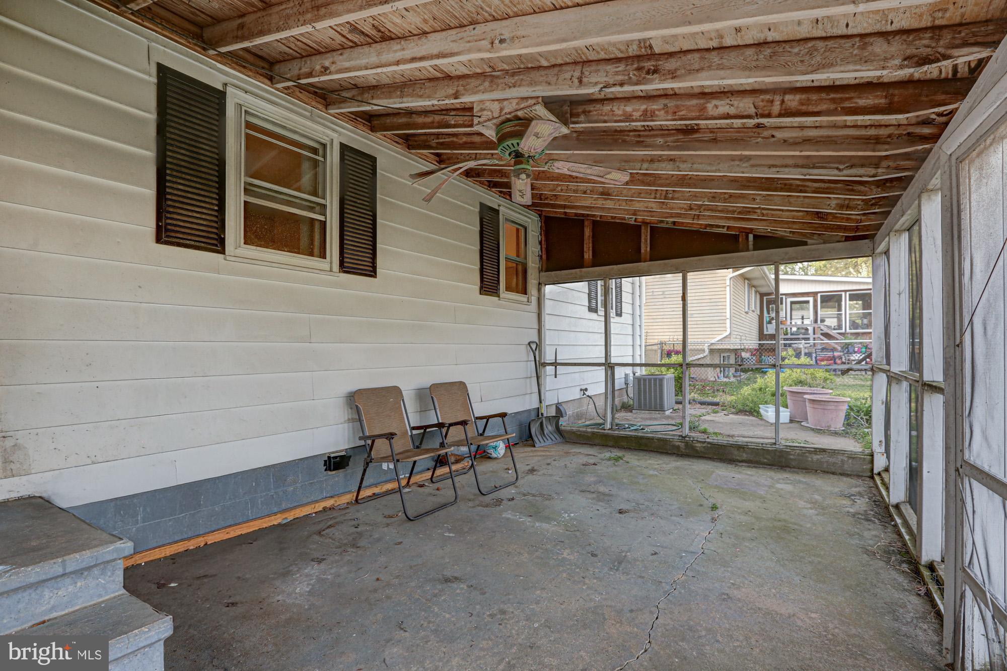 SHARONDALE - Residential