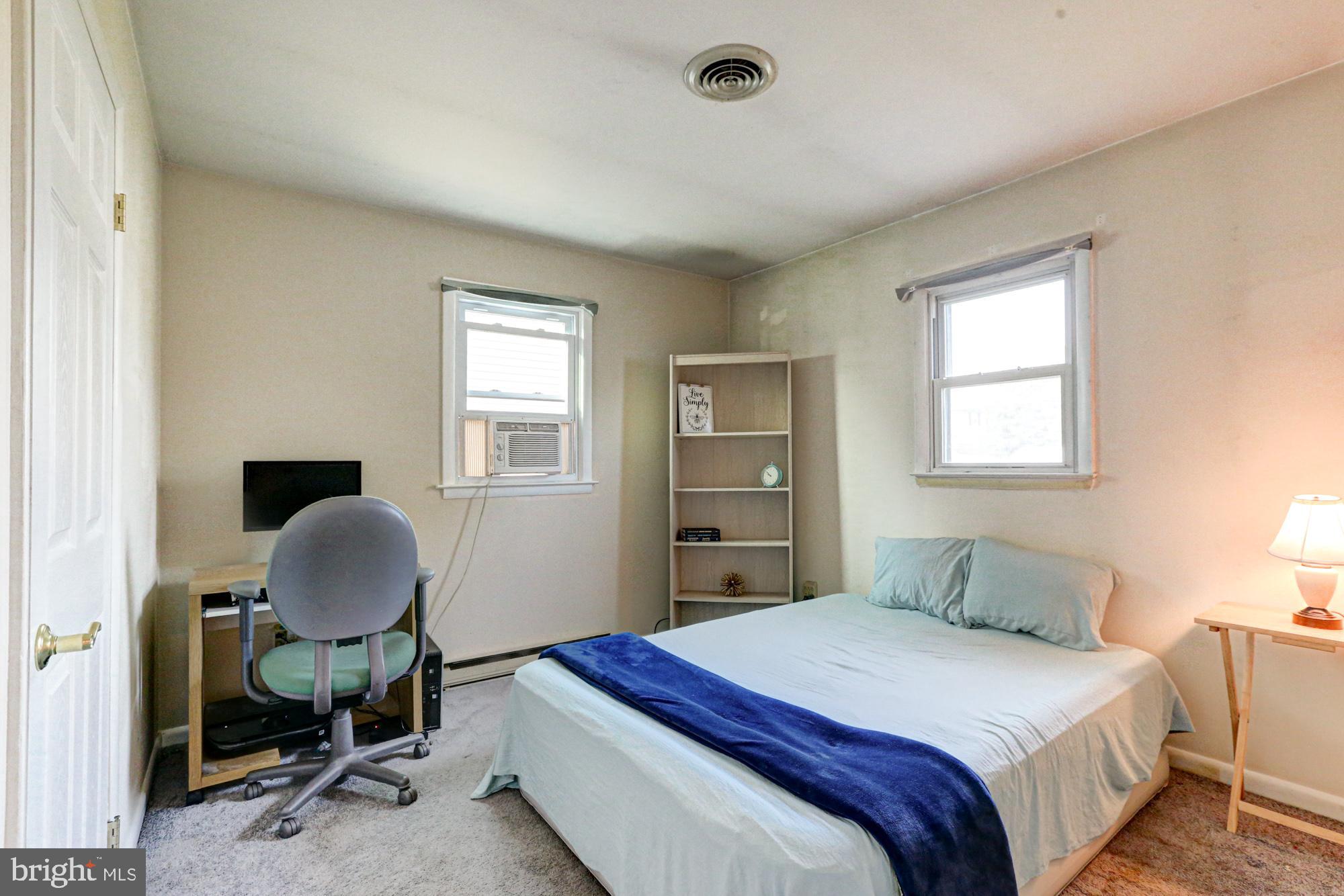 SHARONDALE - Residential