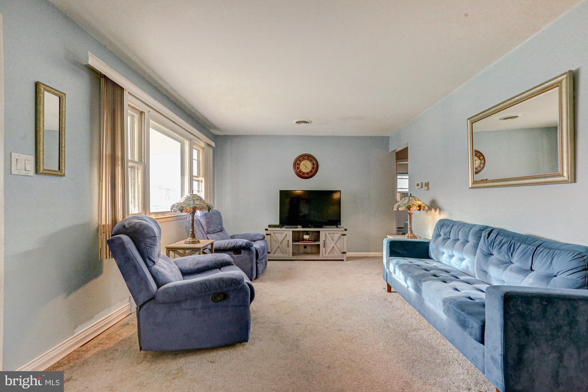 SHARONDALE - Residential