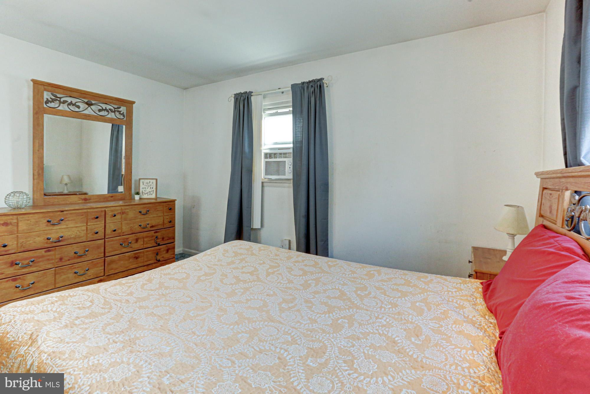 SHARONDALE - Residential