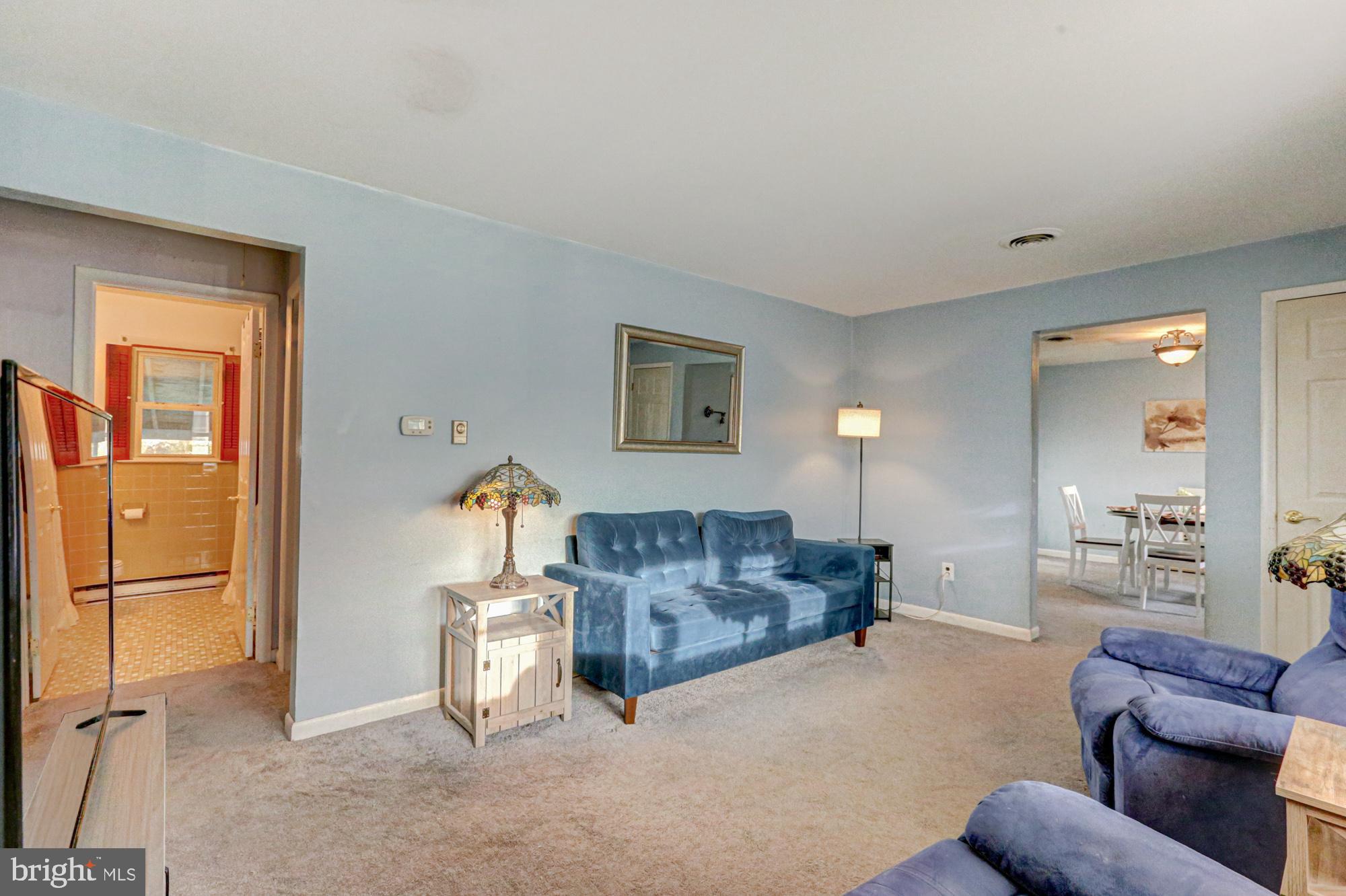 SHARONDALE - Residential