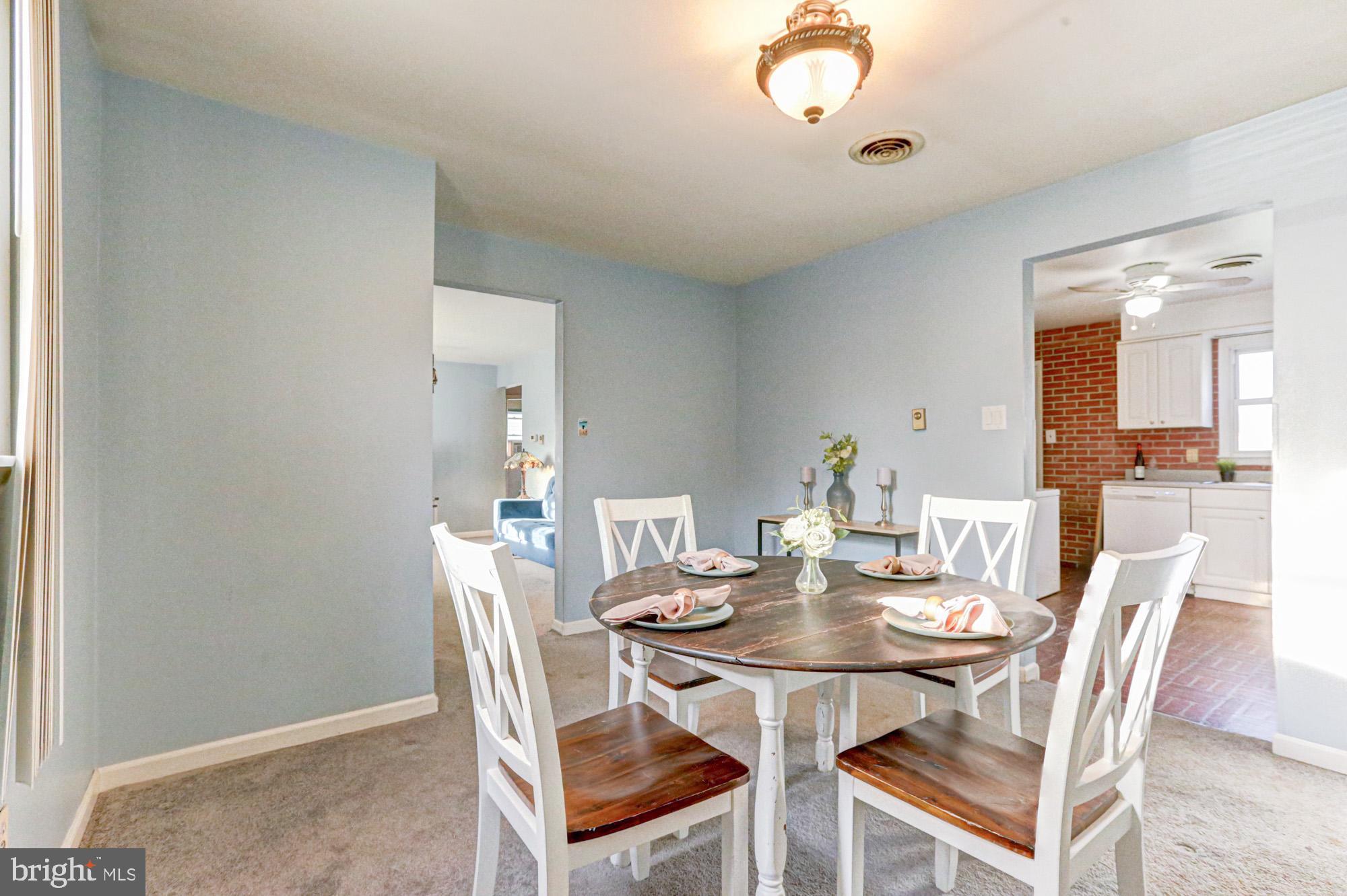 SHARONDALE - Residential