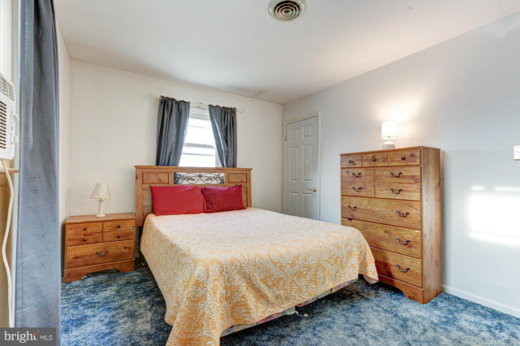 SHARONDALE - Residential