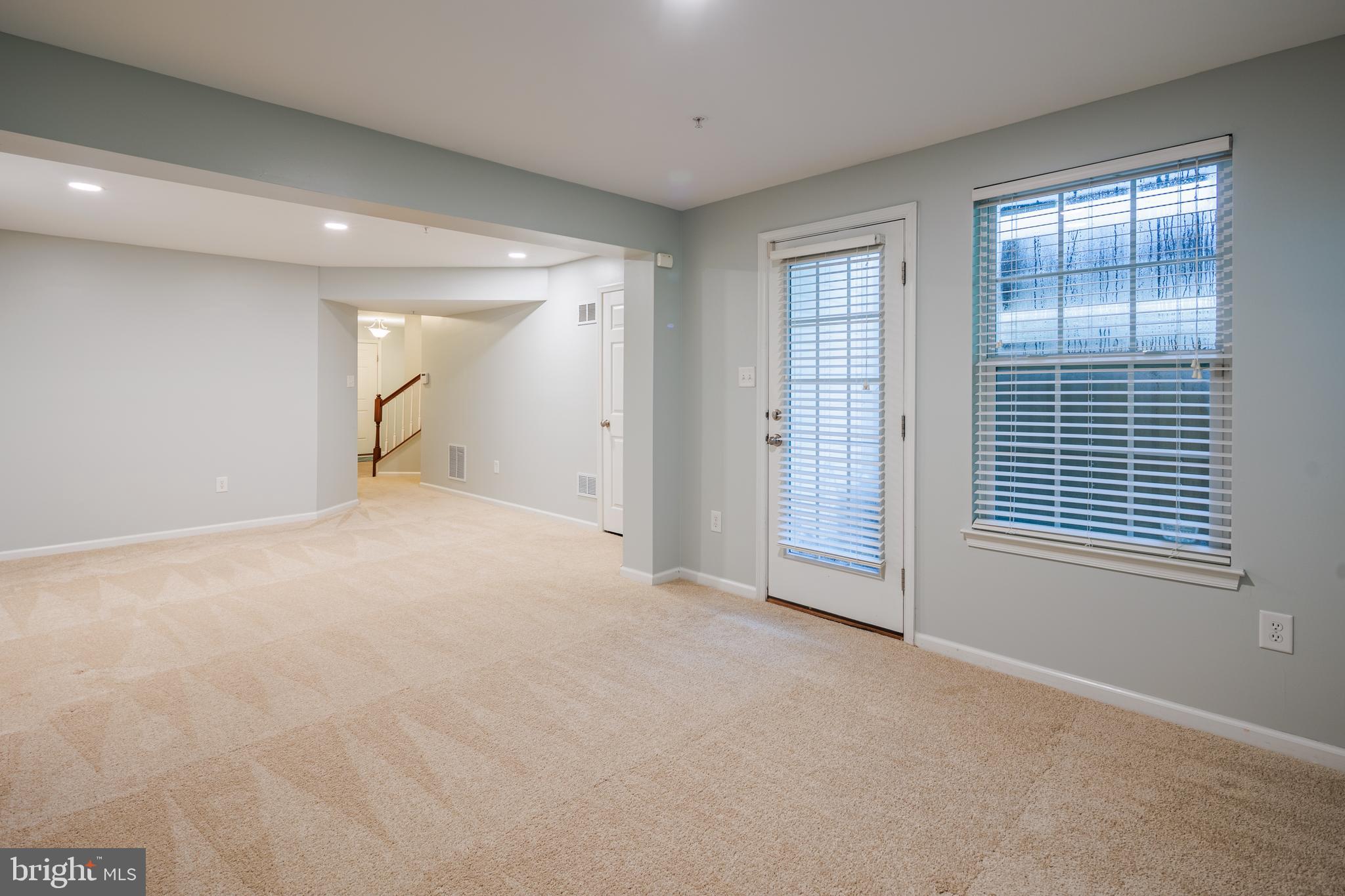 TANYARD SPRINGS - Residential