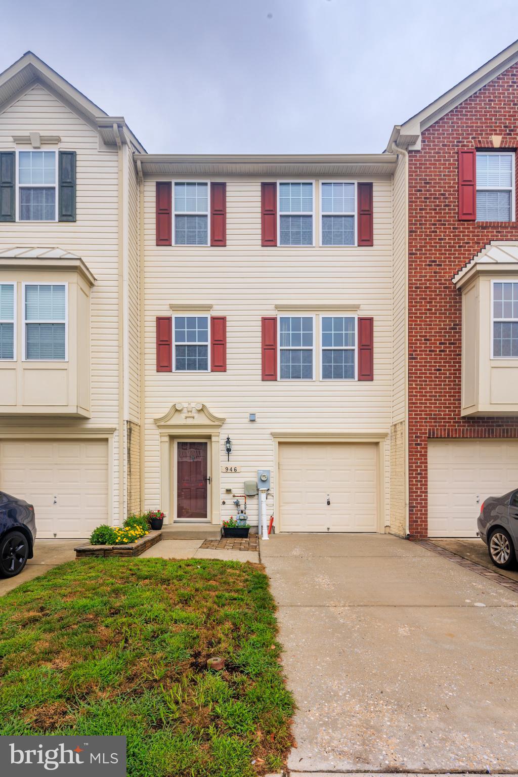 TANYARD SPRINGS - Residential