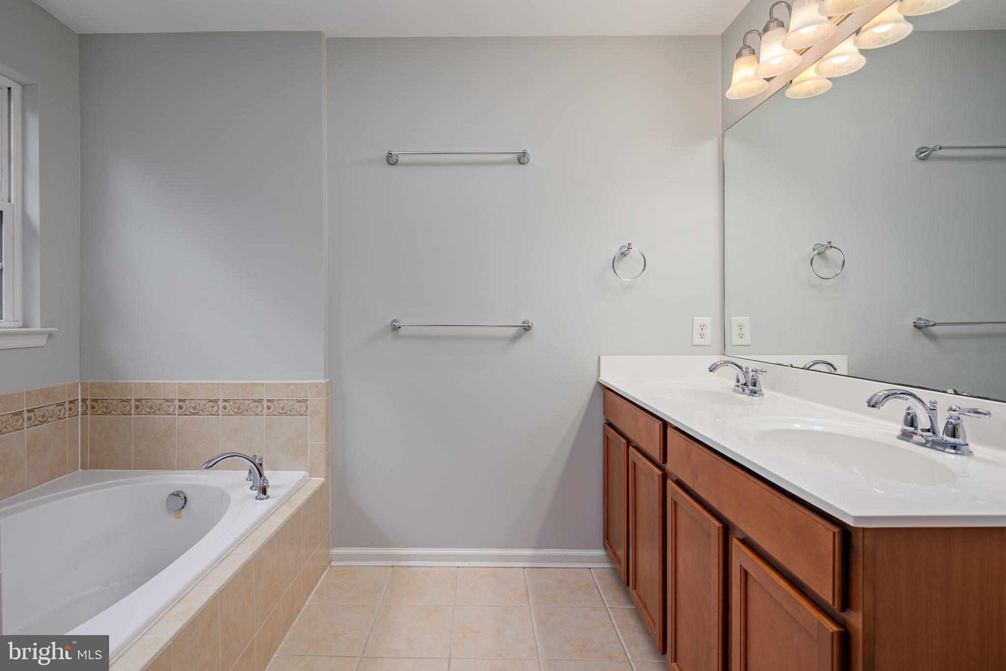TANYARD SPRINGS - Residential