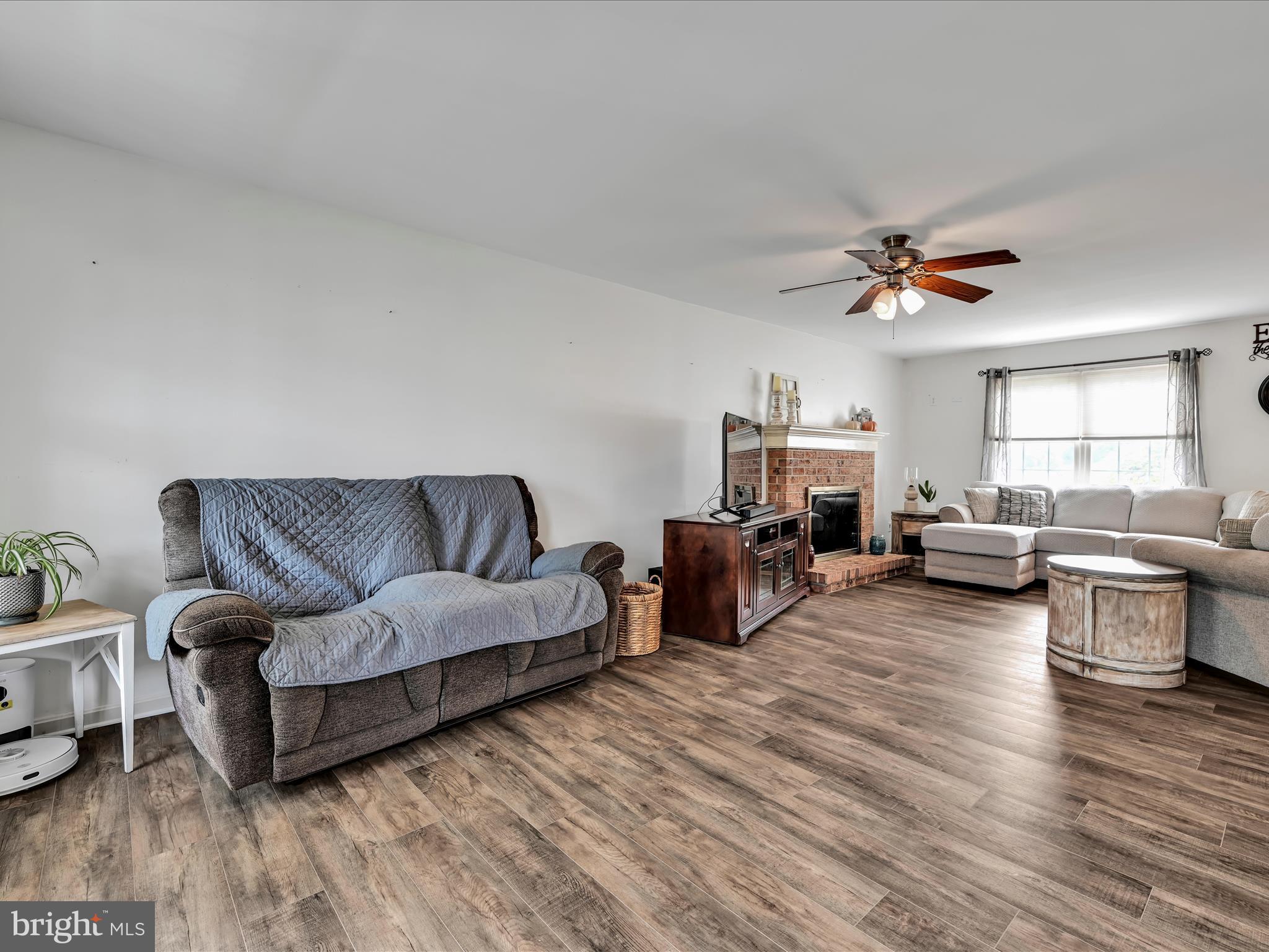 BROOKRIDGE - Residential