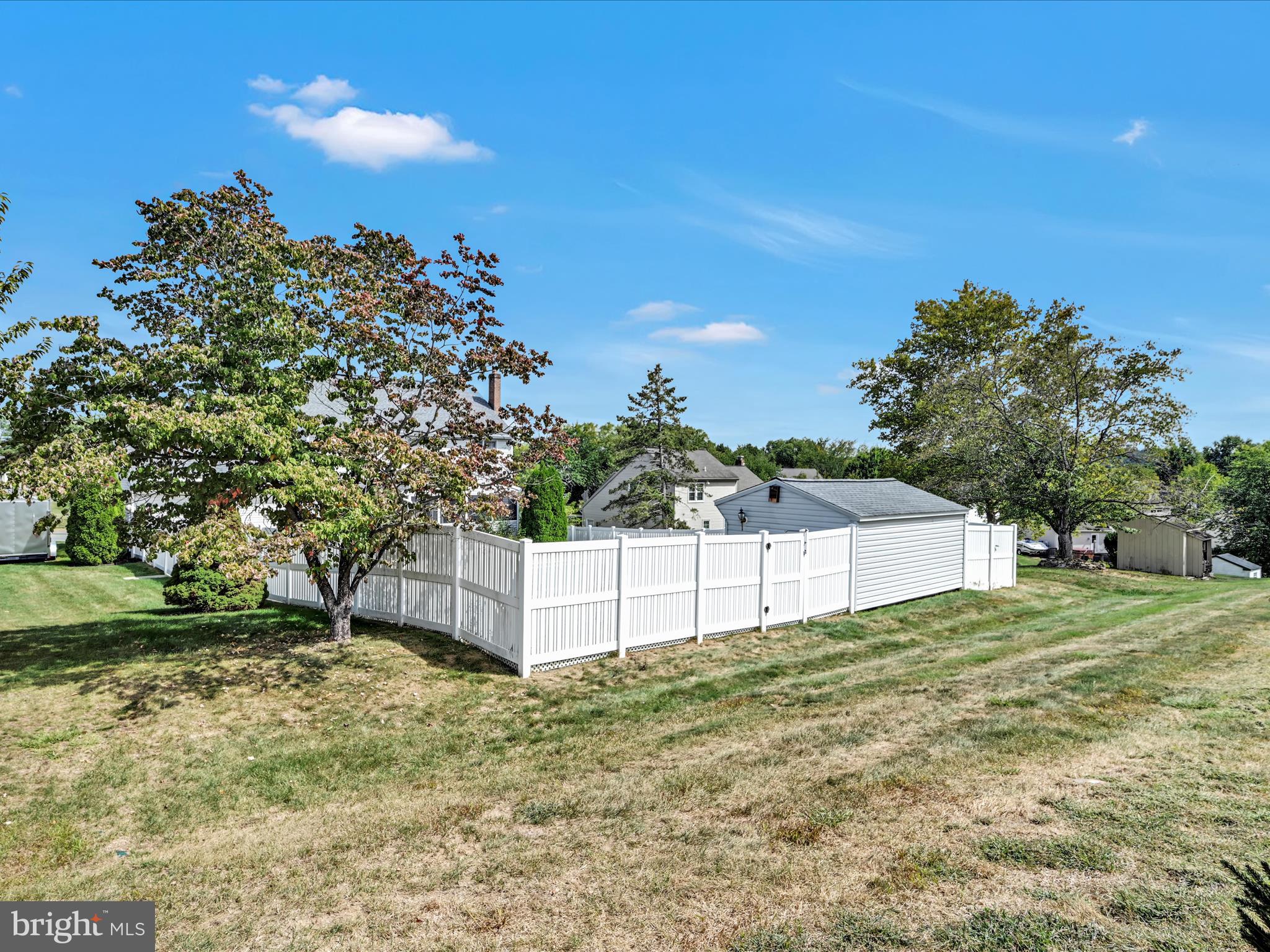 BROOKRIDGE - Residential