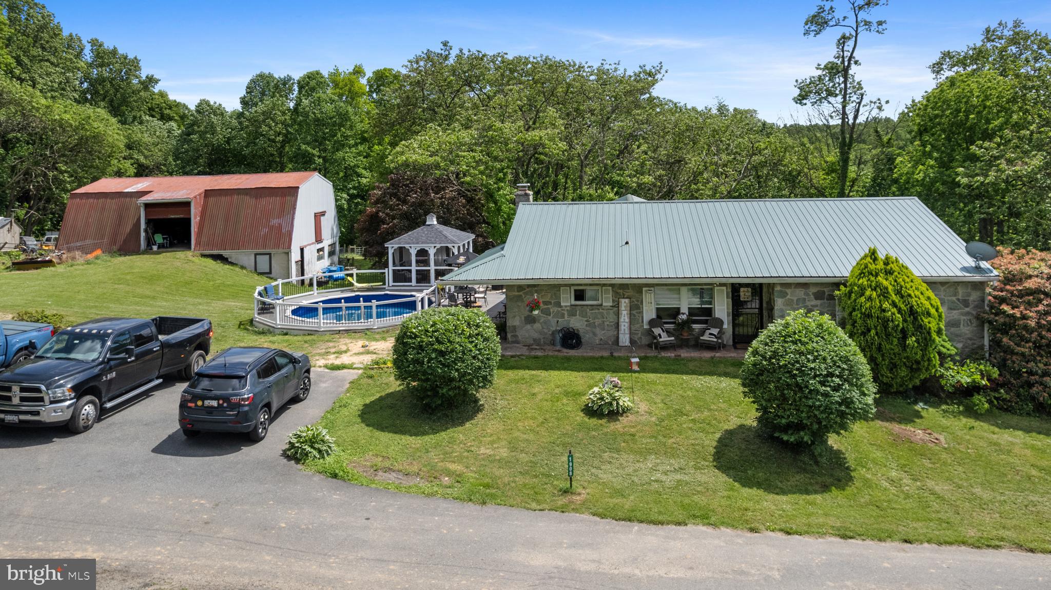 NONAVAILABLE - Residential