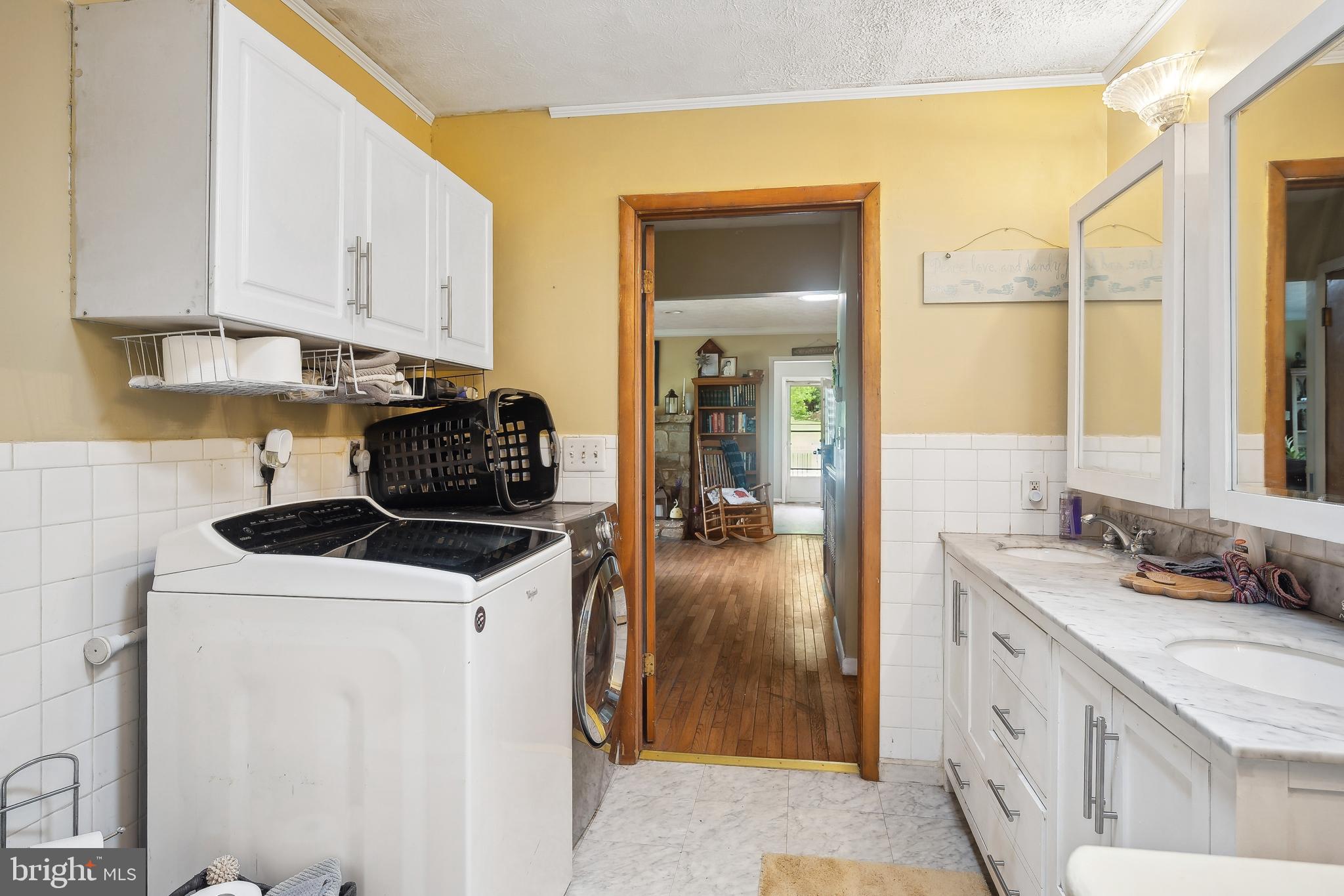 NONAVAILABLE - Residential