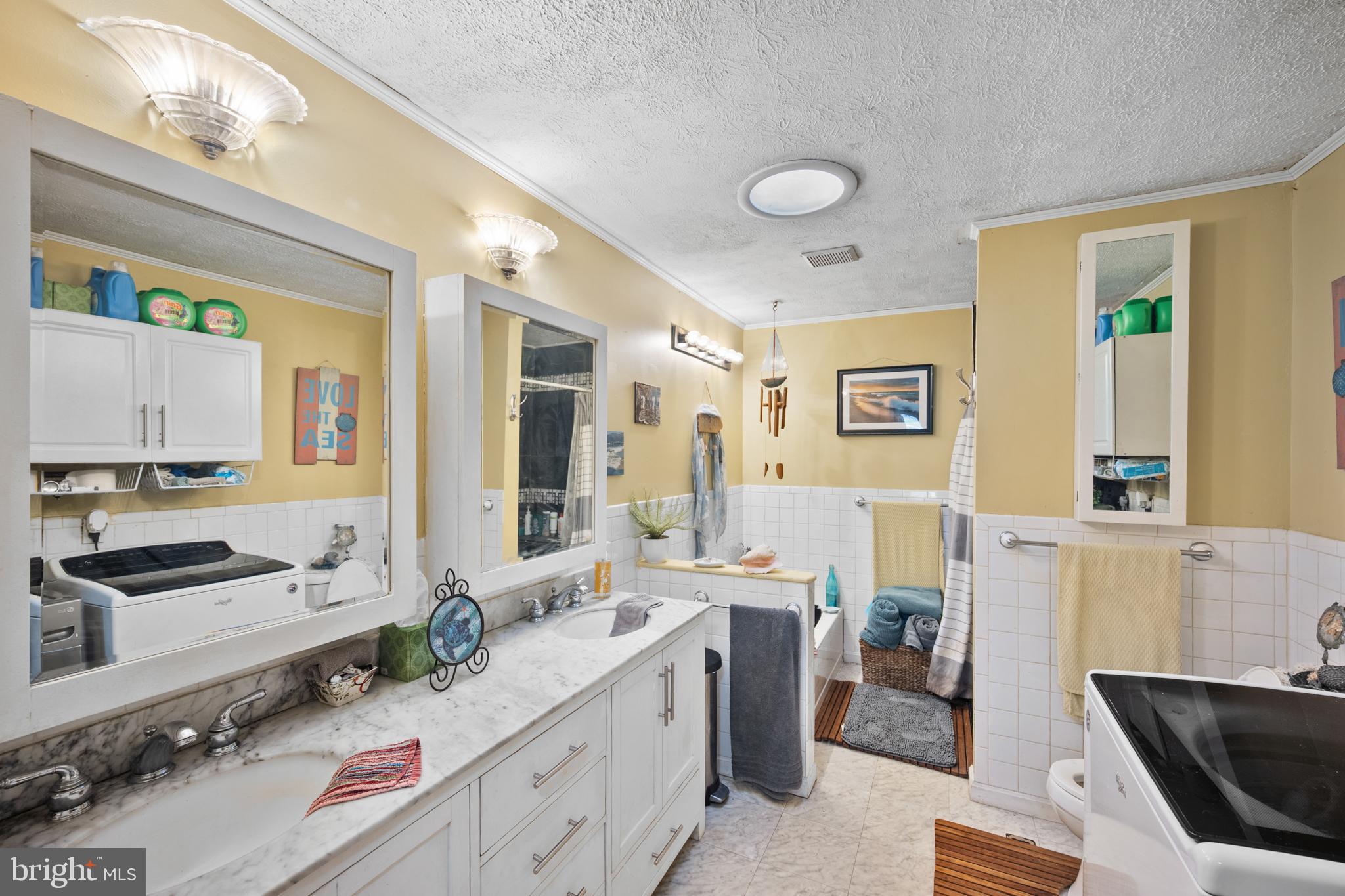 NONAVAILABLE - Residential