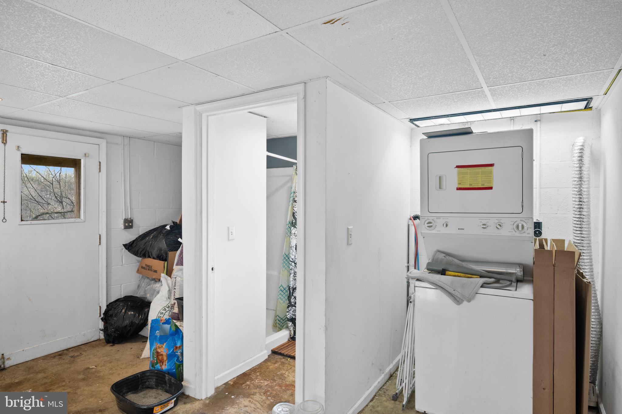 NONAVAILABLE - Residential