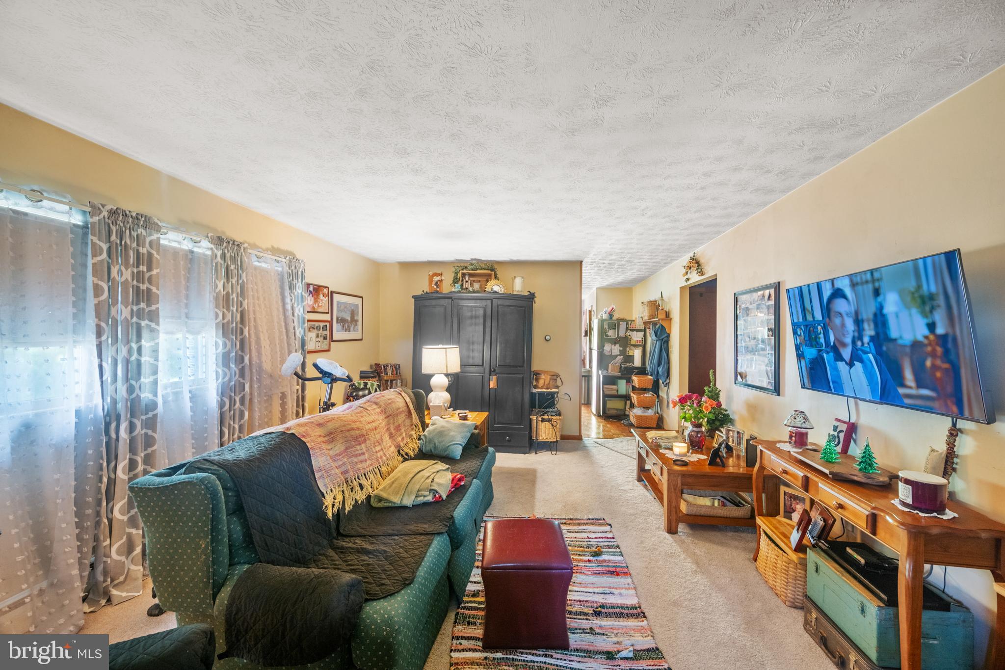 NONAVAILABLE - Residential