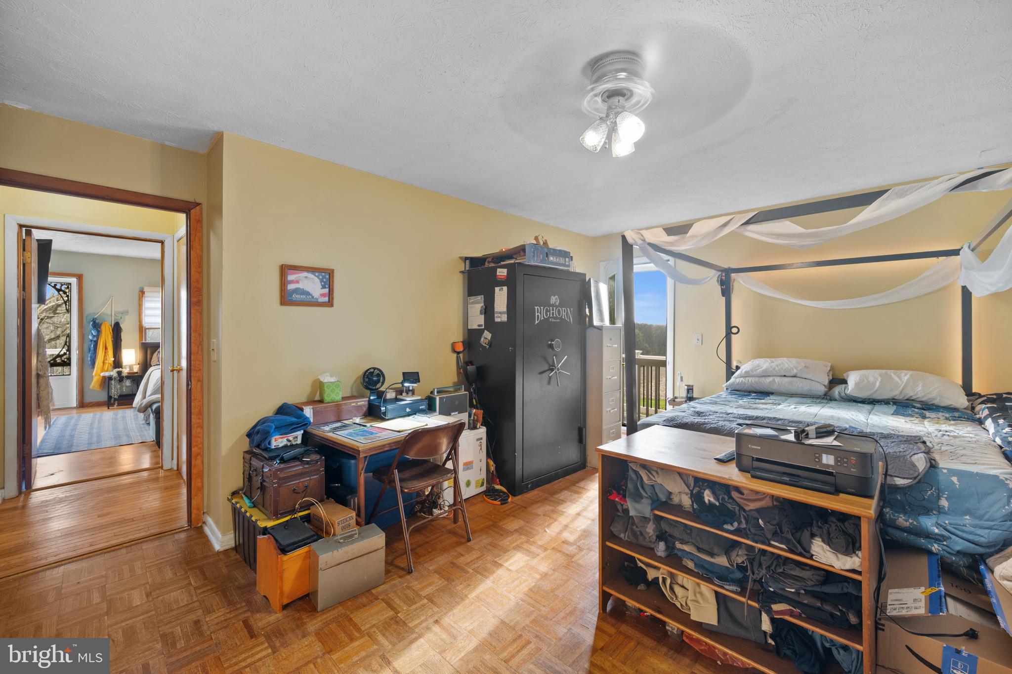 NONAVAILABLE - Residential