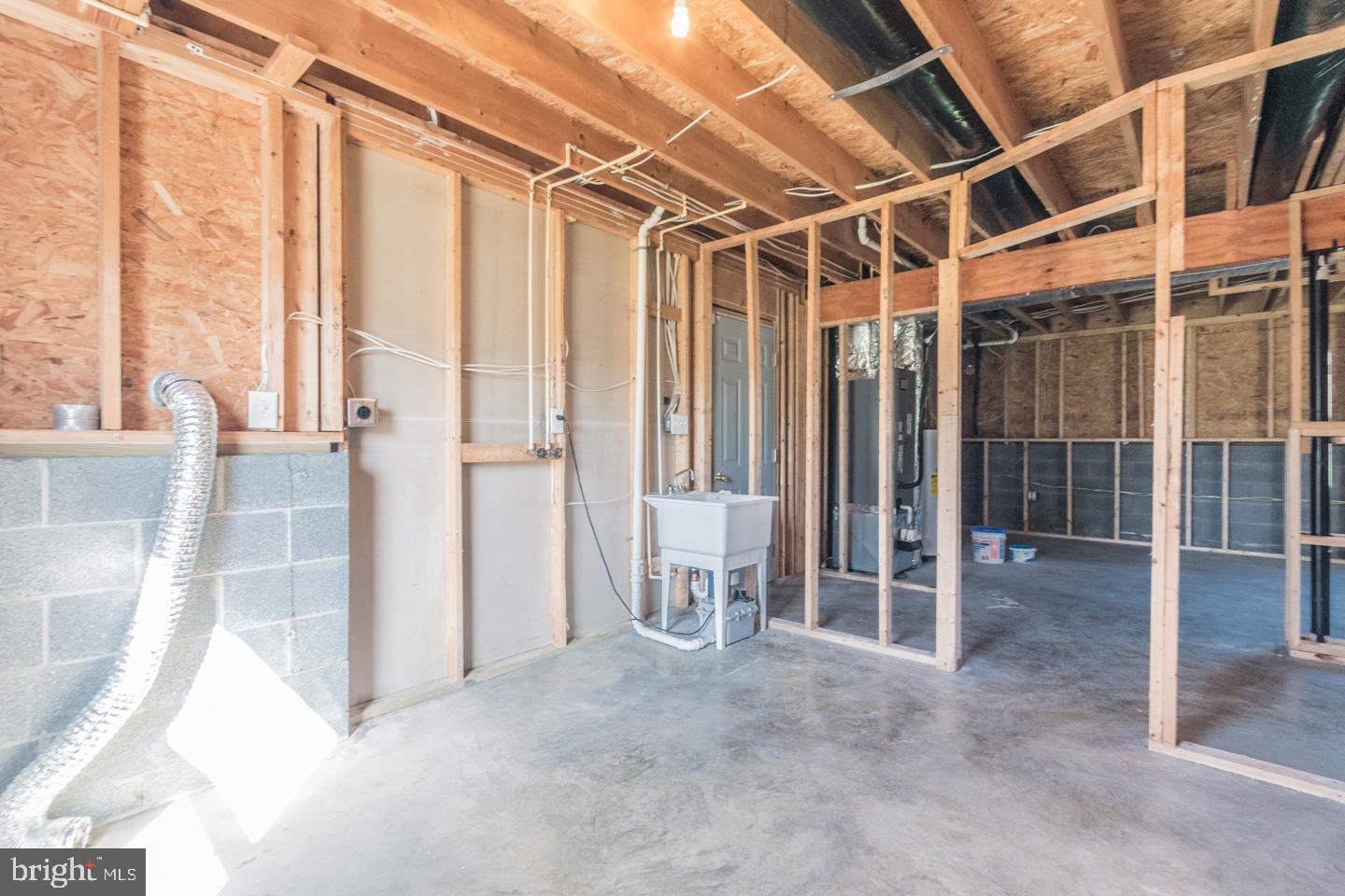 SYCAMORE VILLAGE - Residential