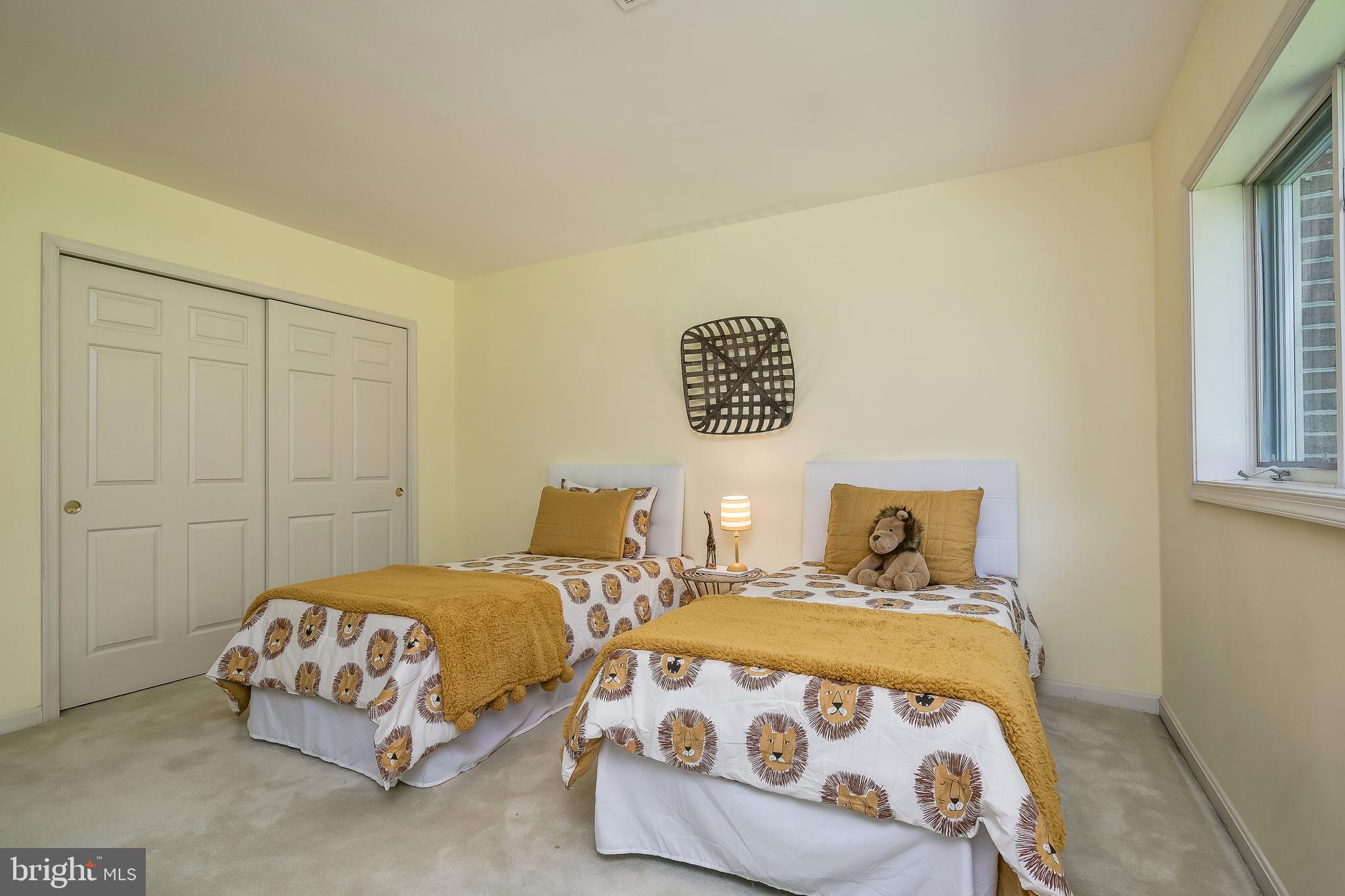 GLEN MILL VILLAGE - Residential